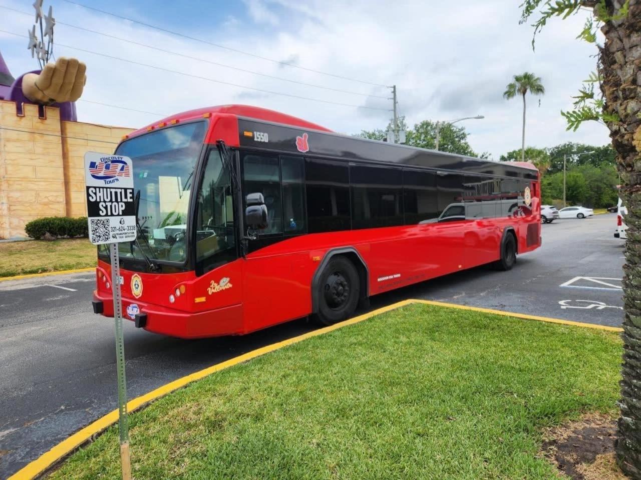 Cozy hotel with Super location near Disney - Photo 16