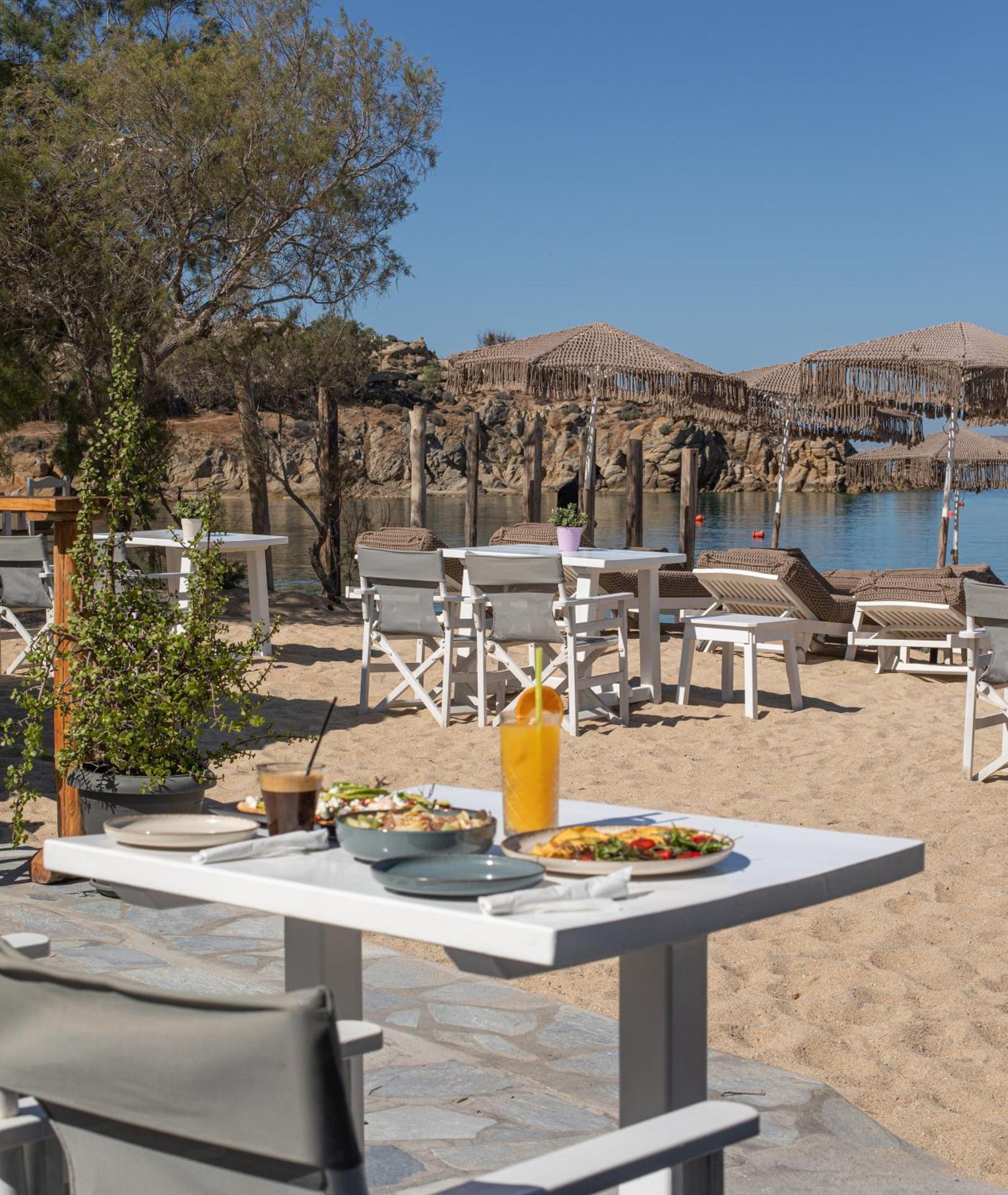 Agia Anna Beachfront Boutique - Photo 126