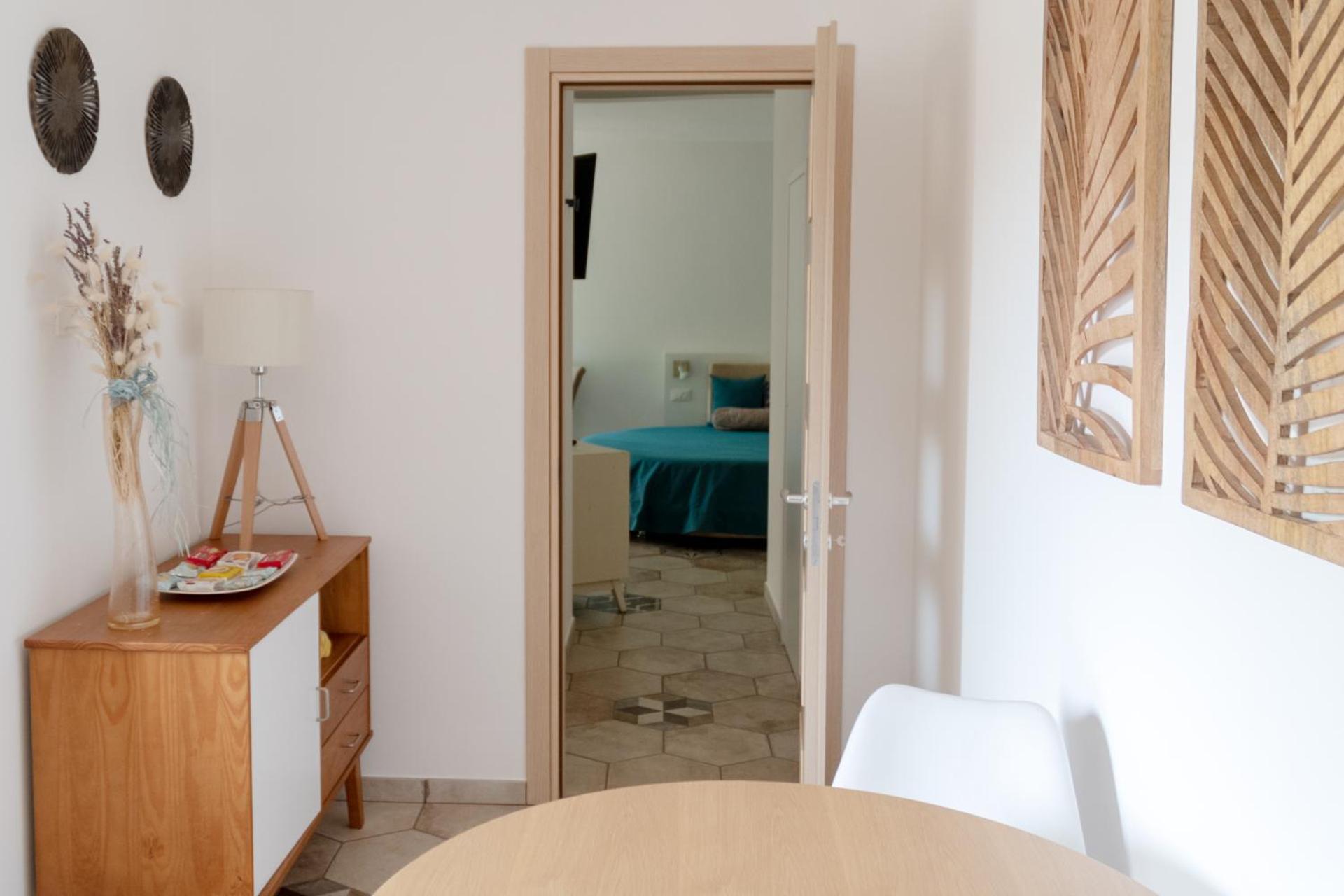 I Lecci Guesthouse - Photo 35