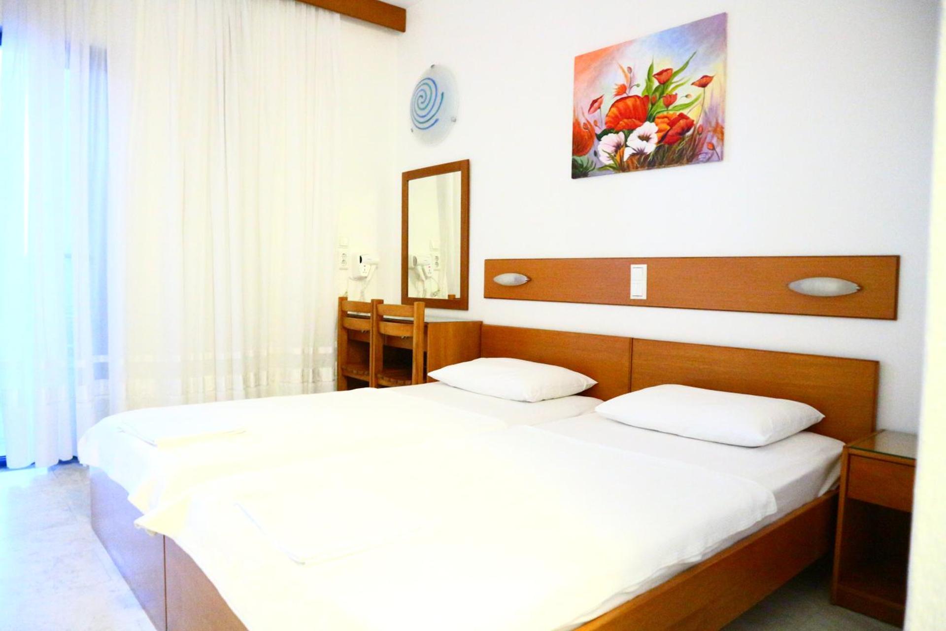 Danae Hotel - Photo 15