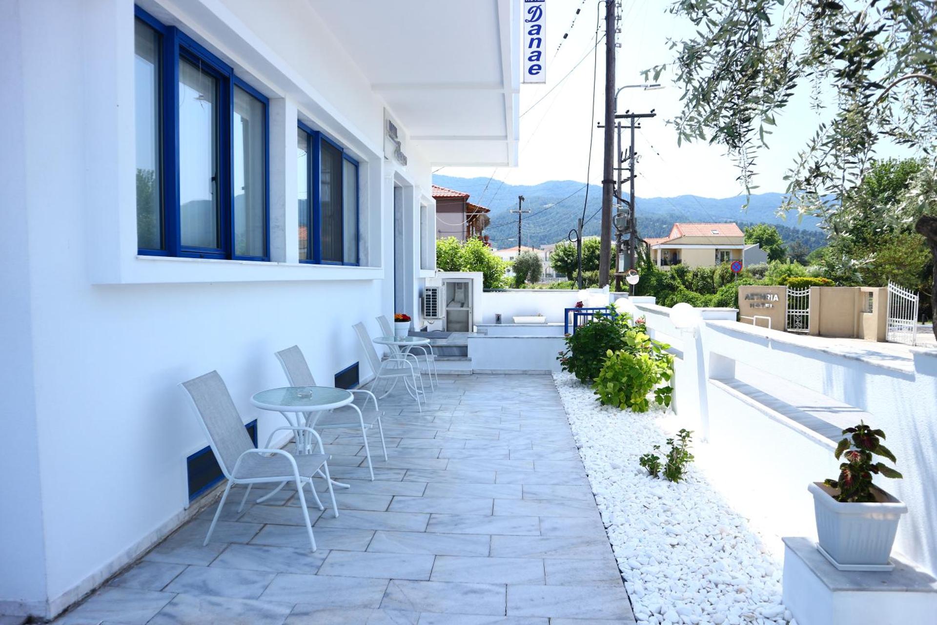 Danae Hotel - Photo 9