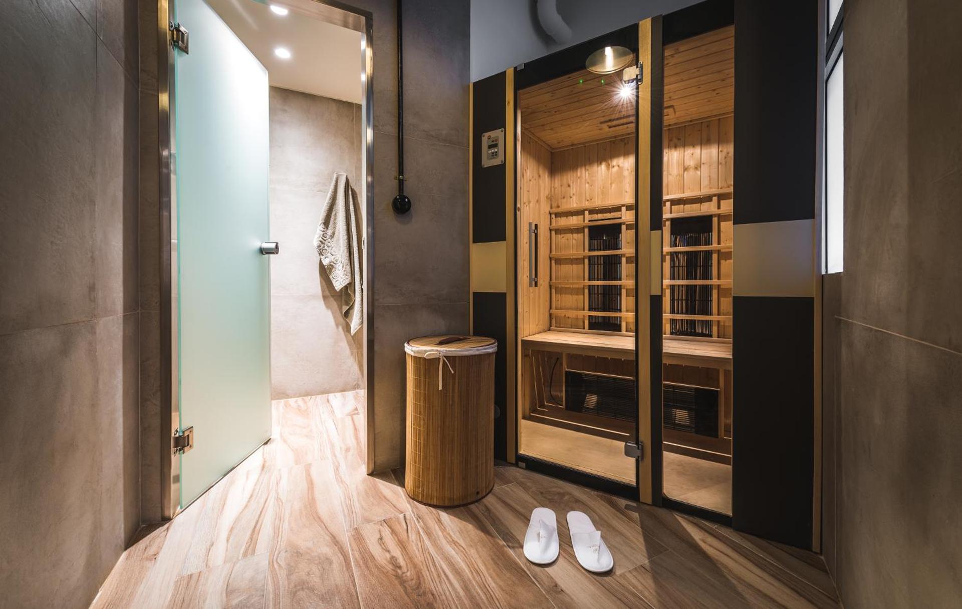 Golden Age Athens Hotel - Photo 28