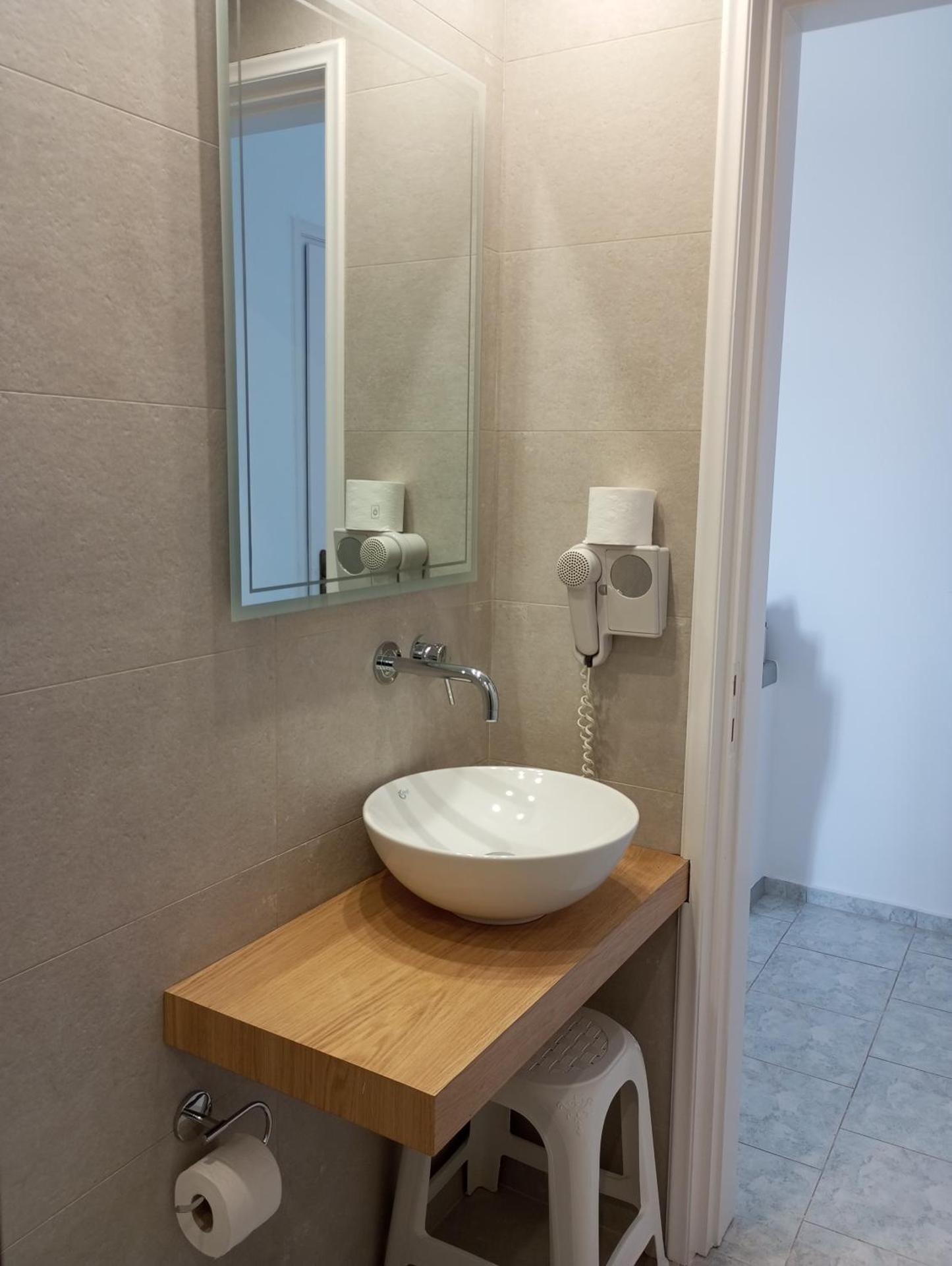 Captain Stavros Milos - Photo 68