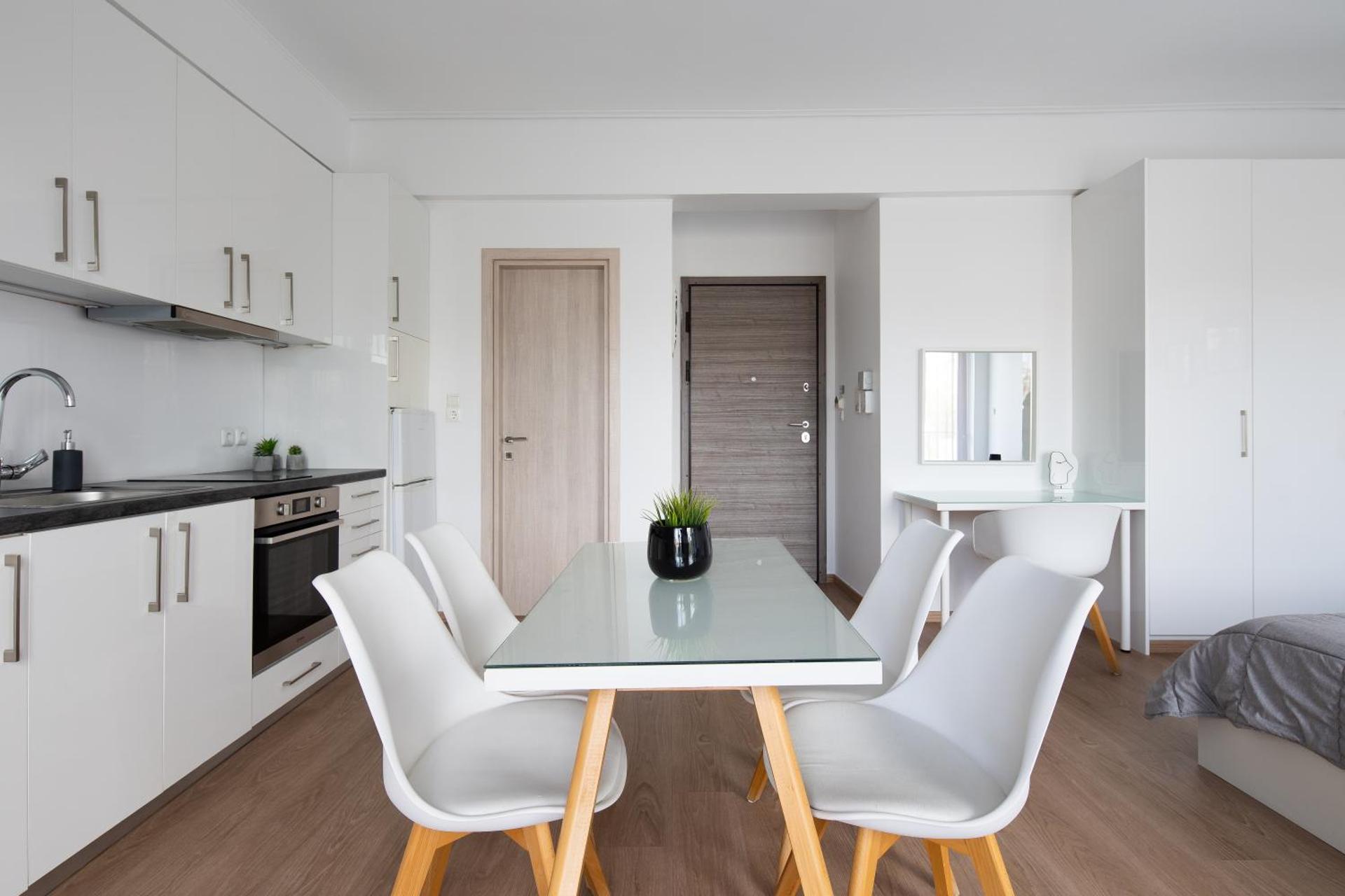 Boutique Studios near Airport - Photo 51