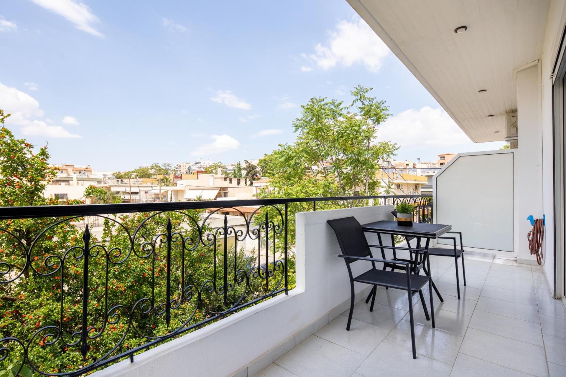 Boutique Studios near Airport - Photo 74