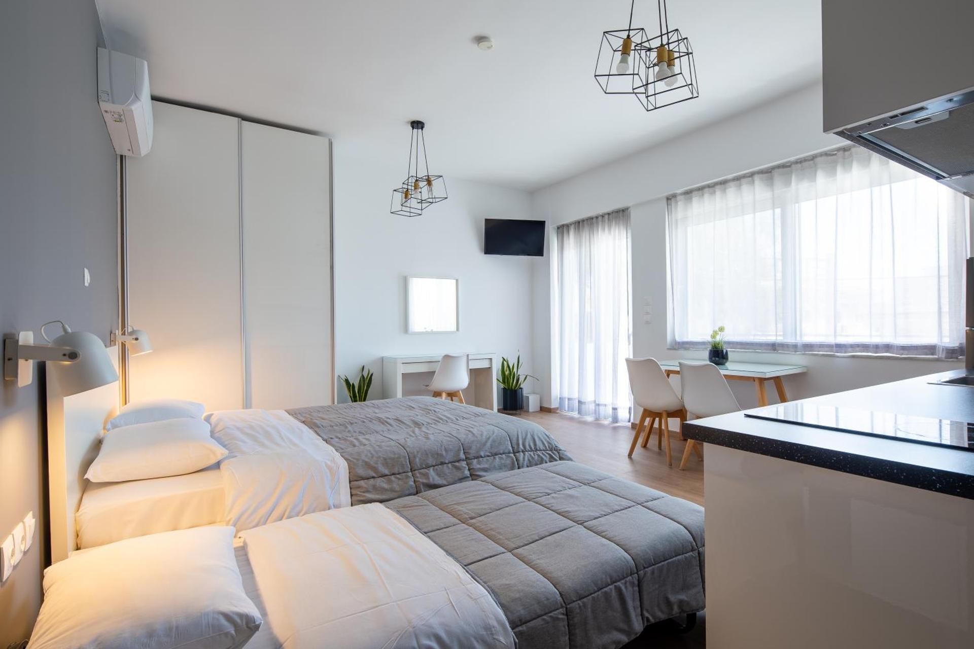 Boutique Studios near Airport - Photo 12