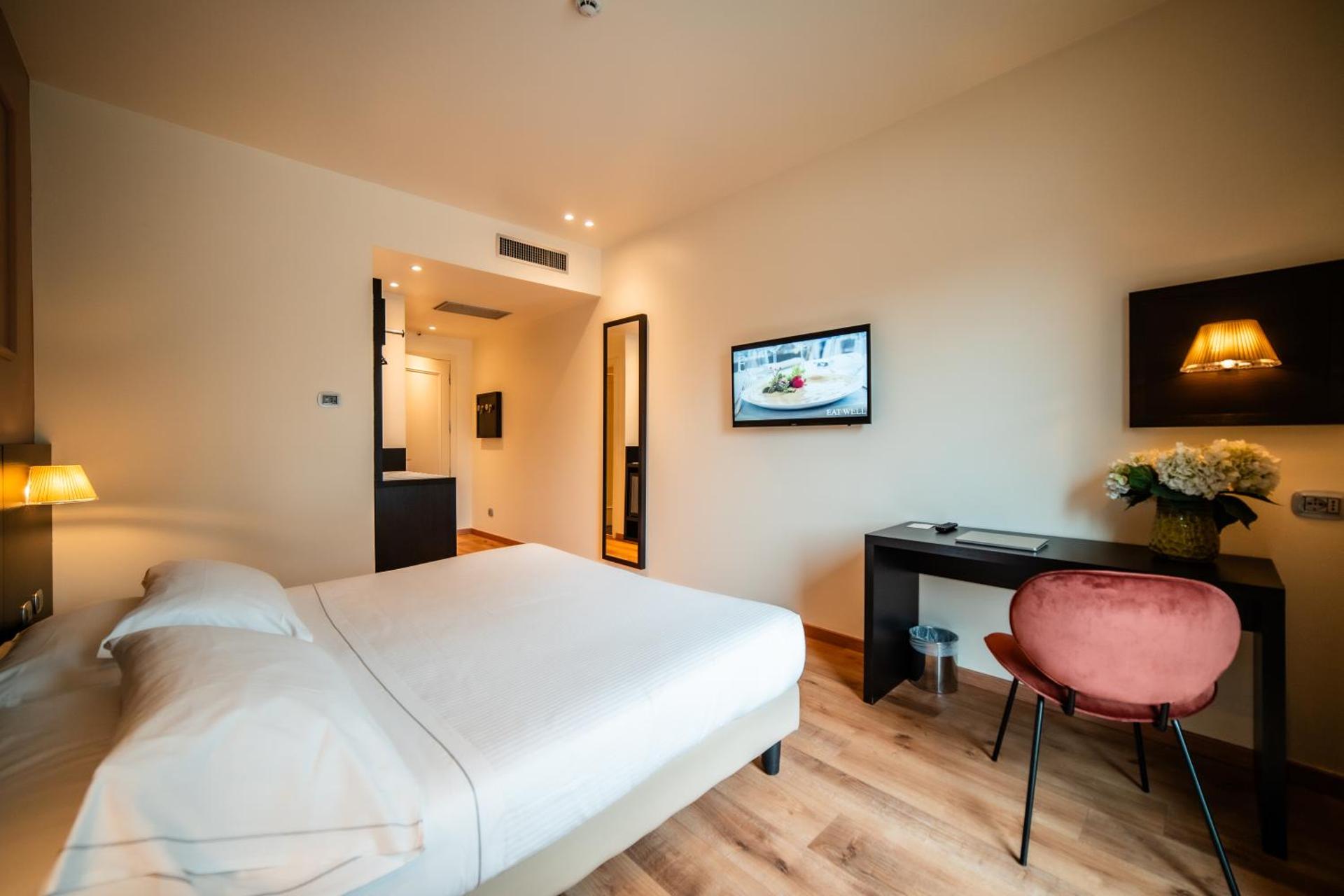 Hotel Capolago - Photo 13