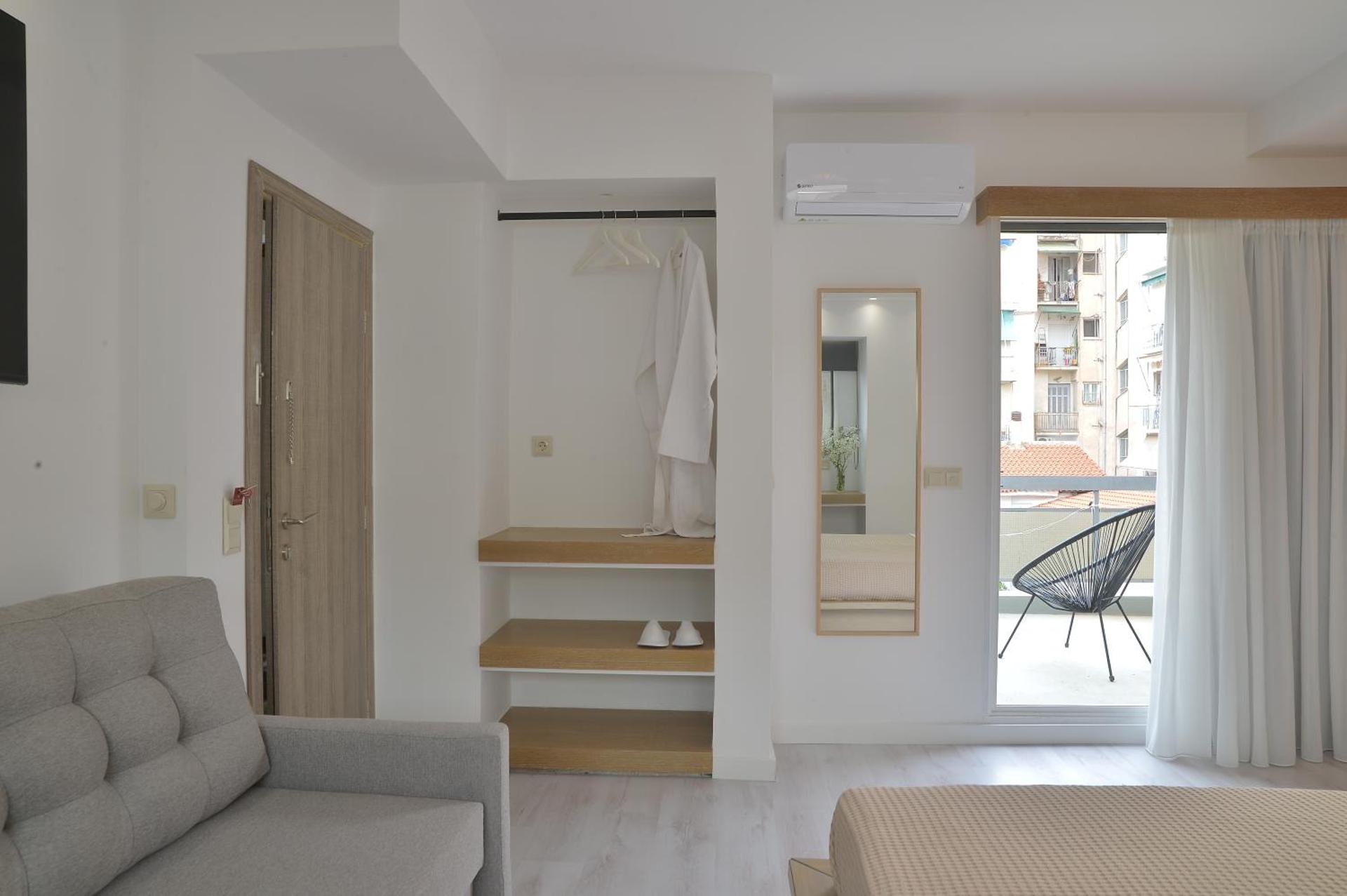 Alter Athens - Photo 28