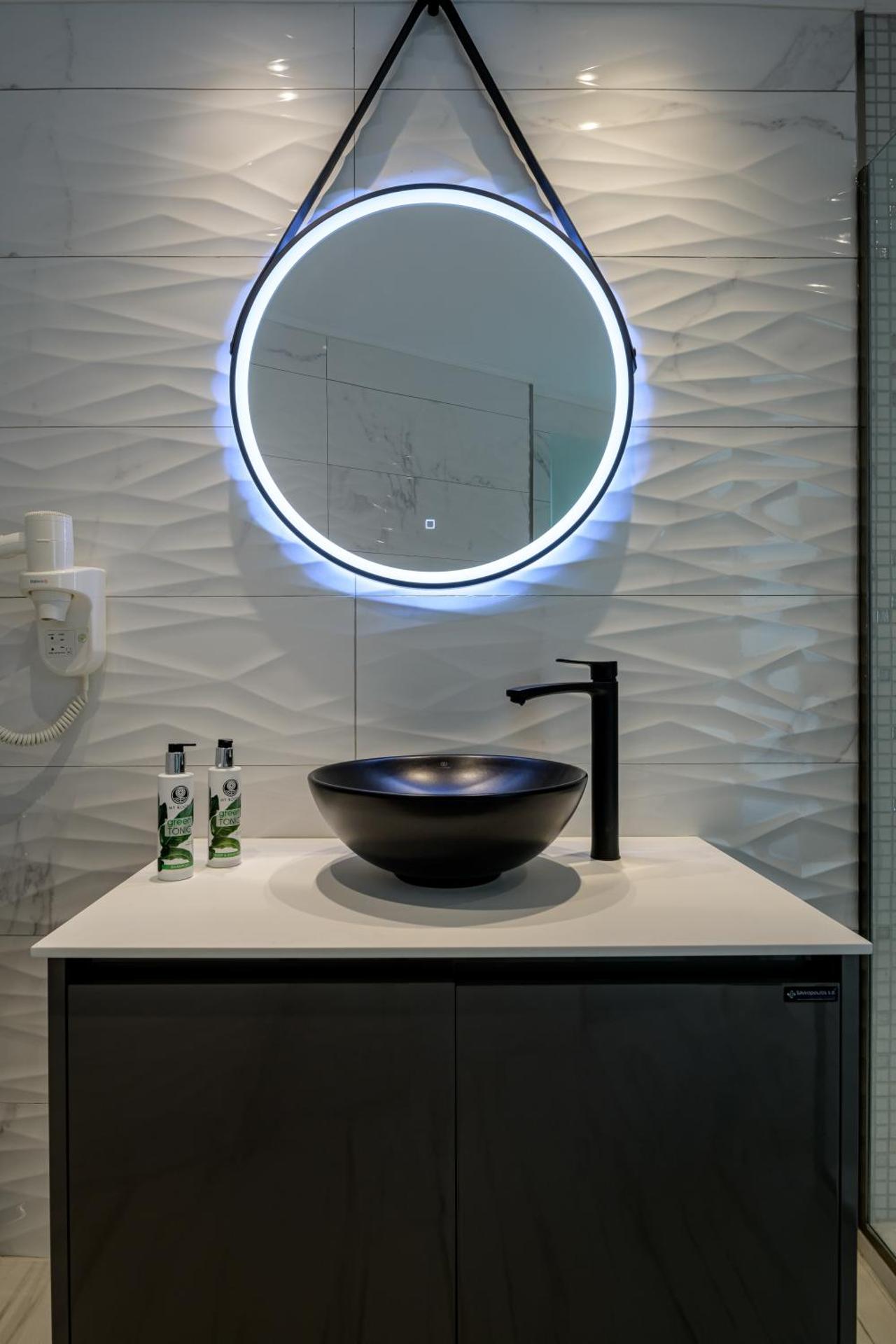 Alexandra Hotel&Apartments - Photo 38