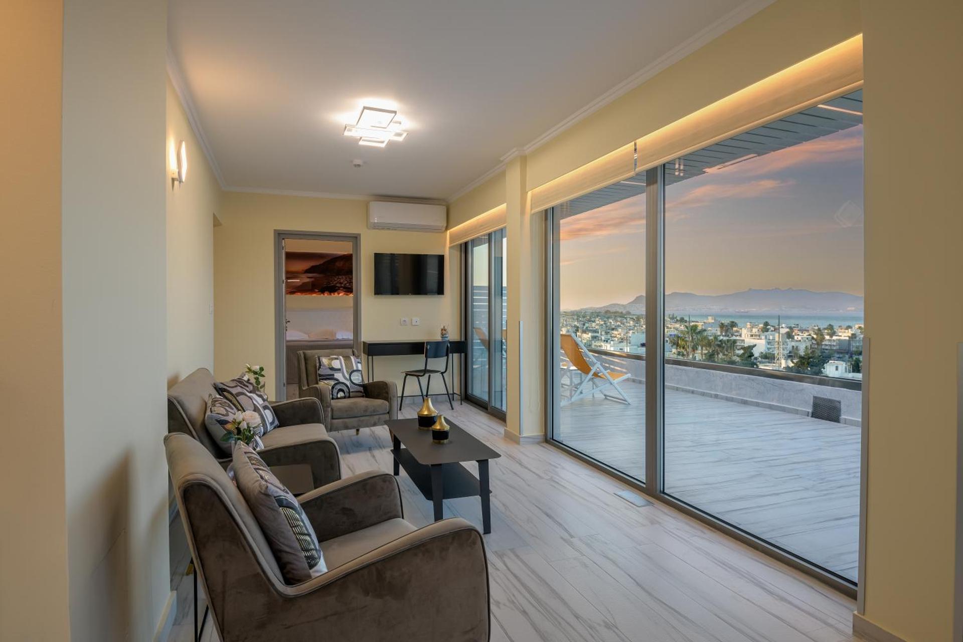 Alexandra Hotel&Apartments - Photo 33