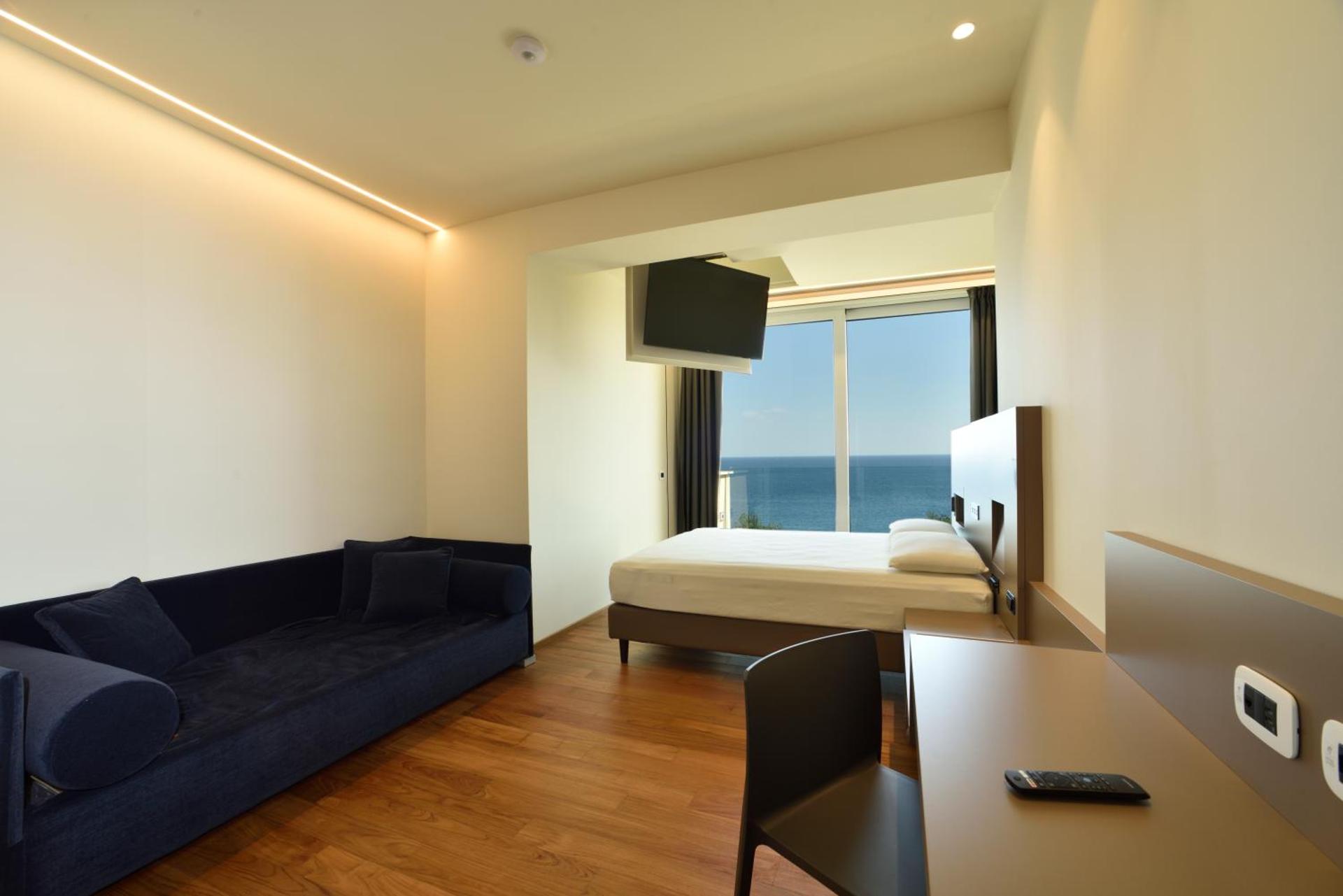 Hotel Le Roi - Photo 12