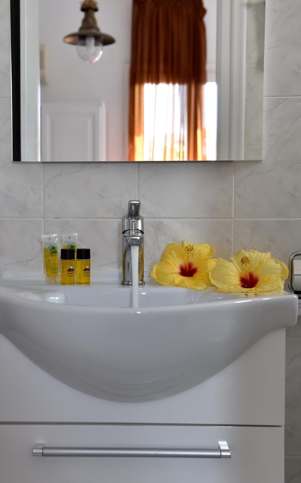Aphrodite Boutique Hotel - Photo 62