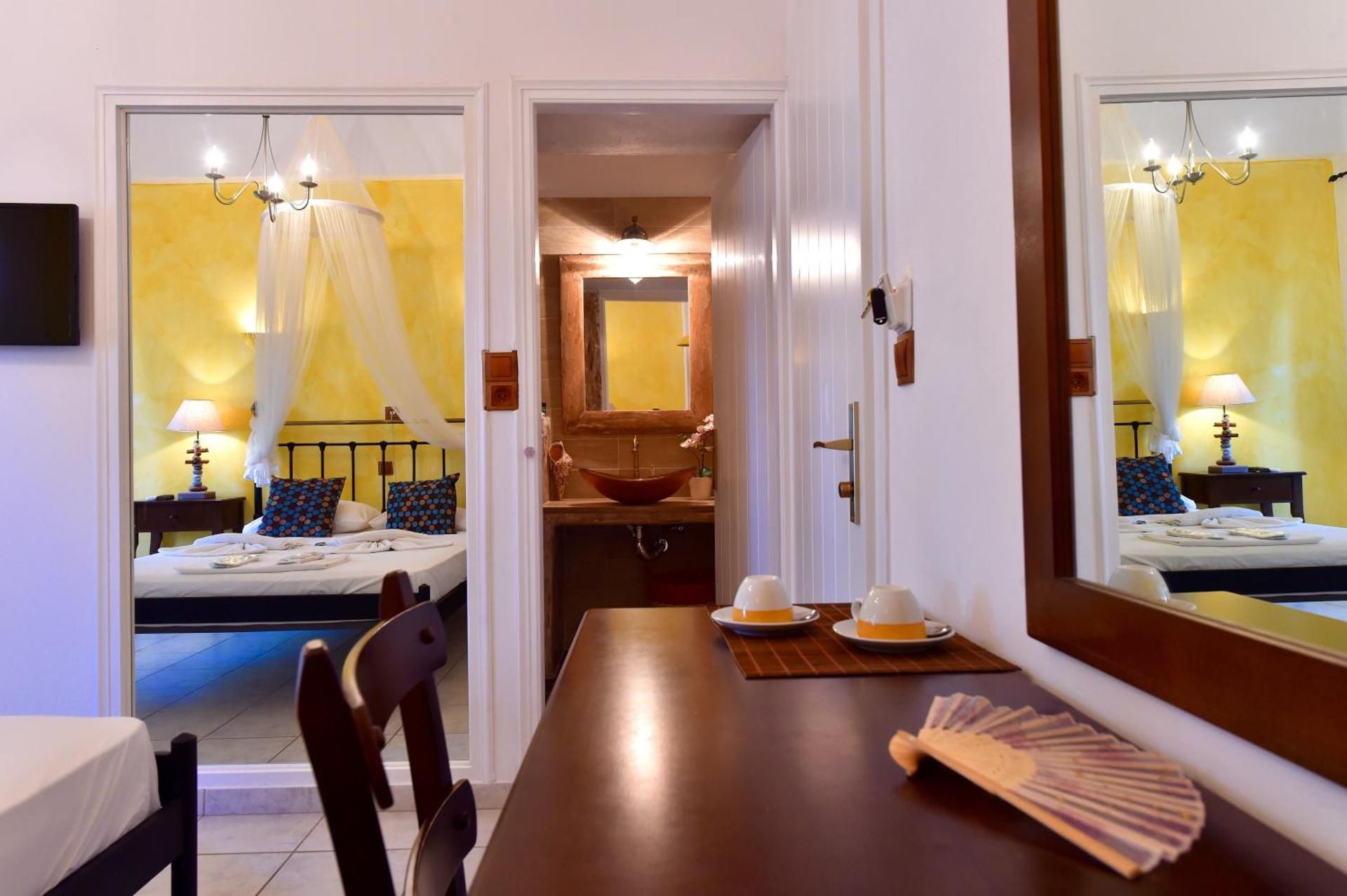 Aphrodite Boutique Hotel - Photo 3