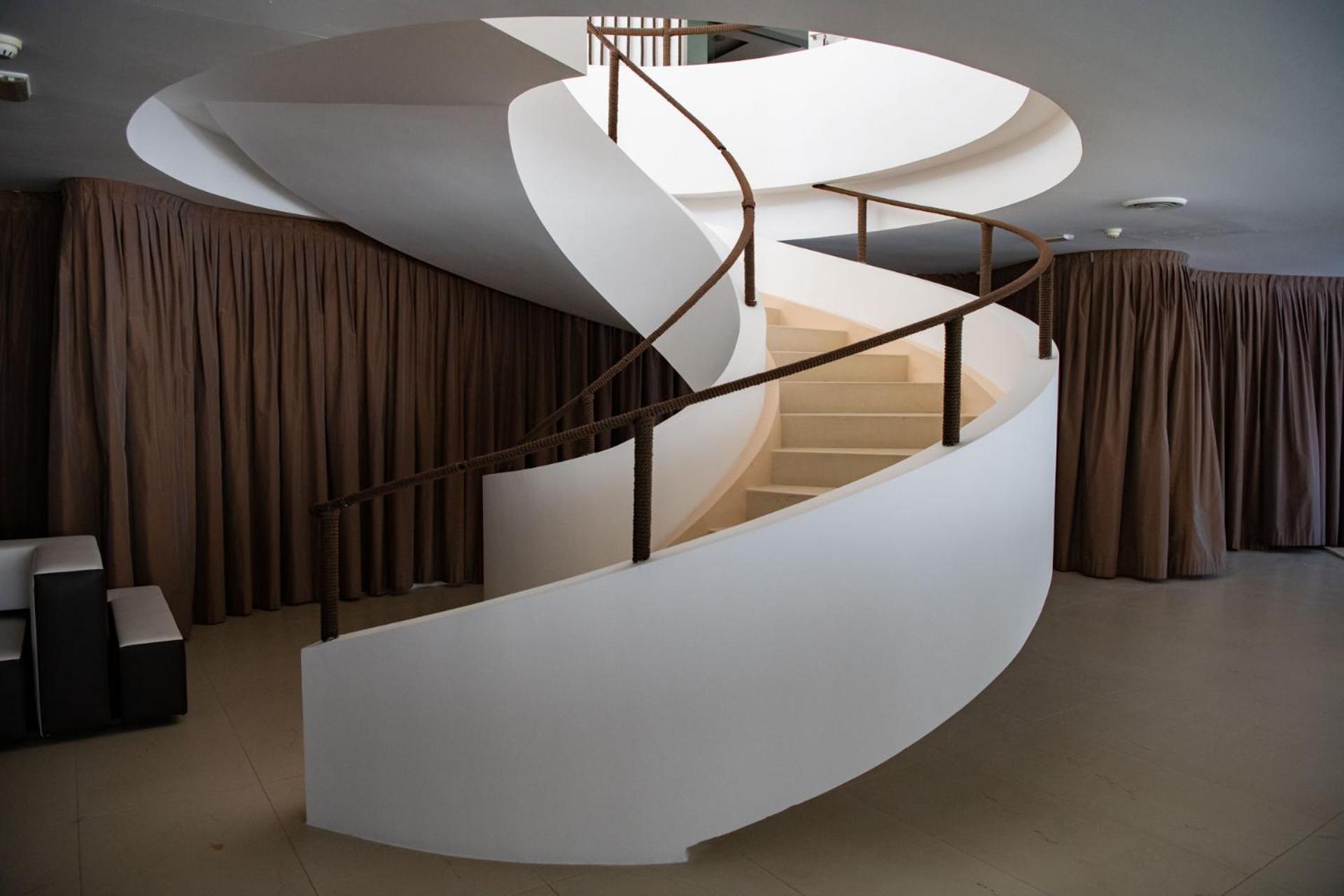 White Hotel - Photo 177