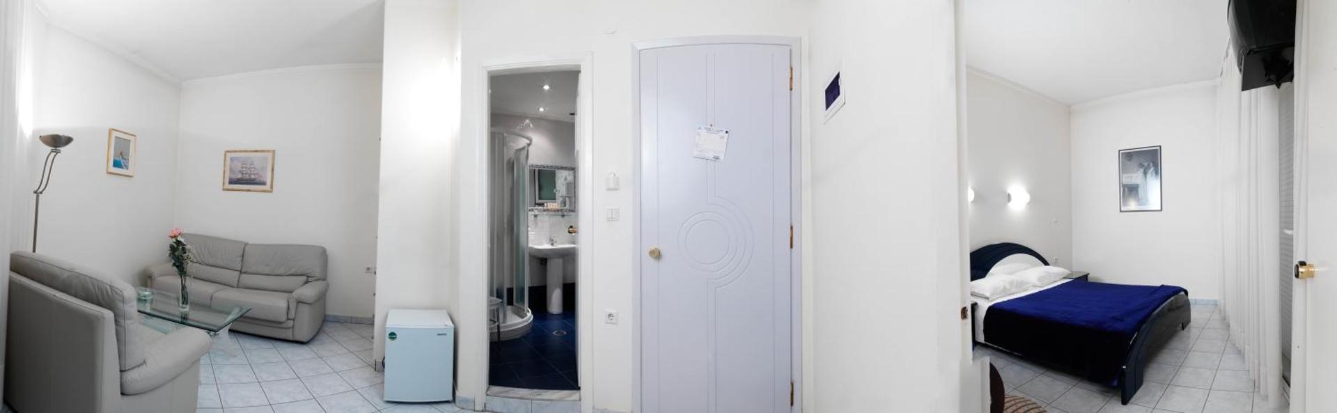 Alex Hotel - Photo 32