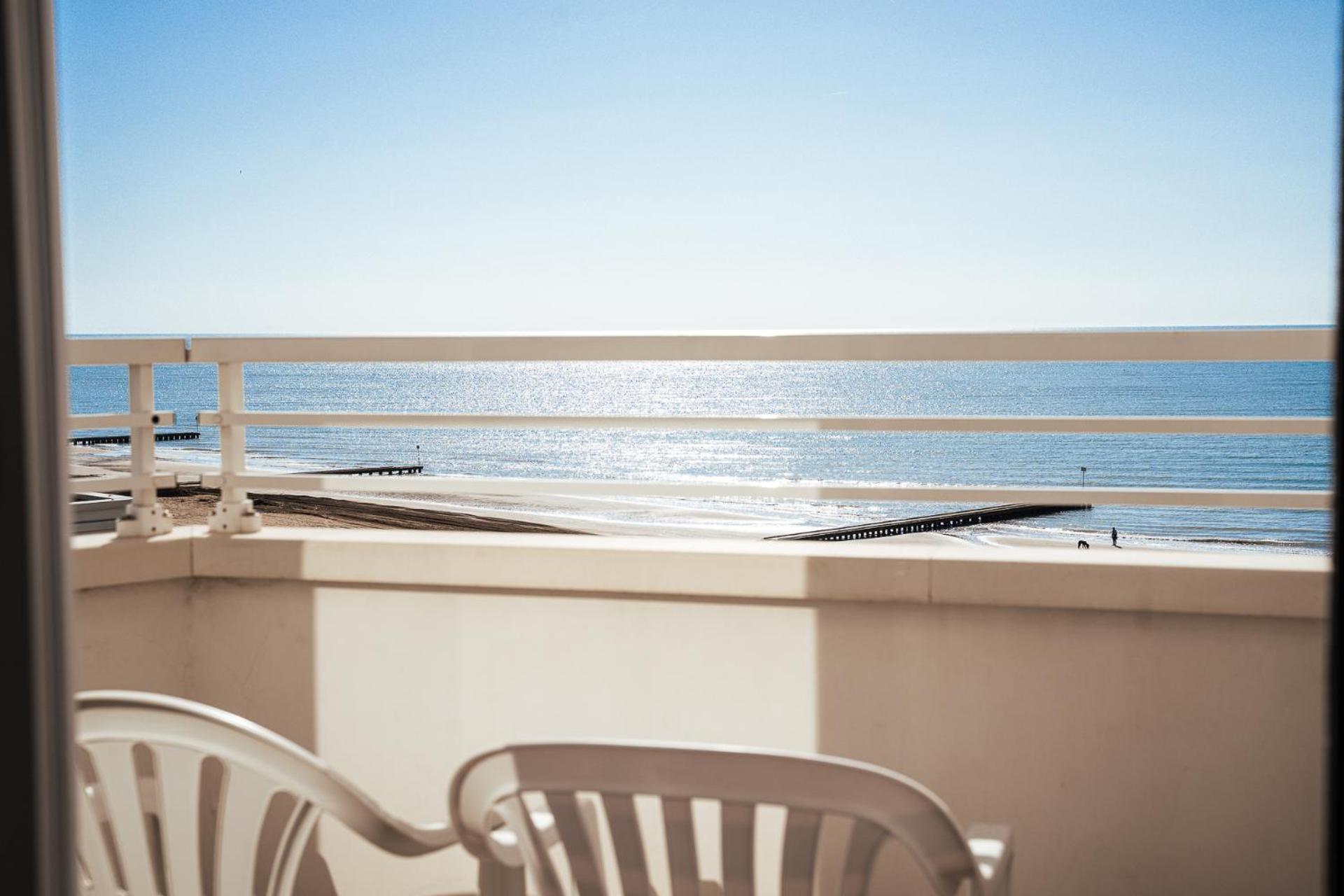 Hotel Niagara - Photo 16