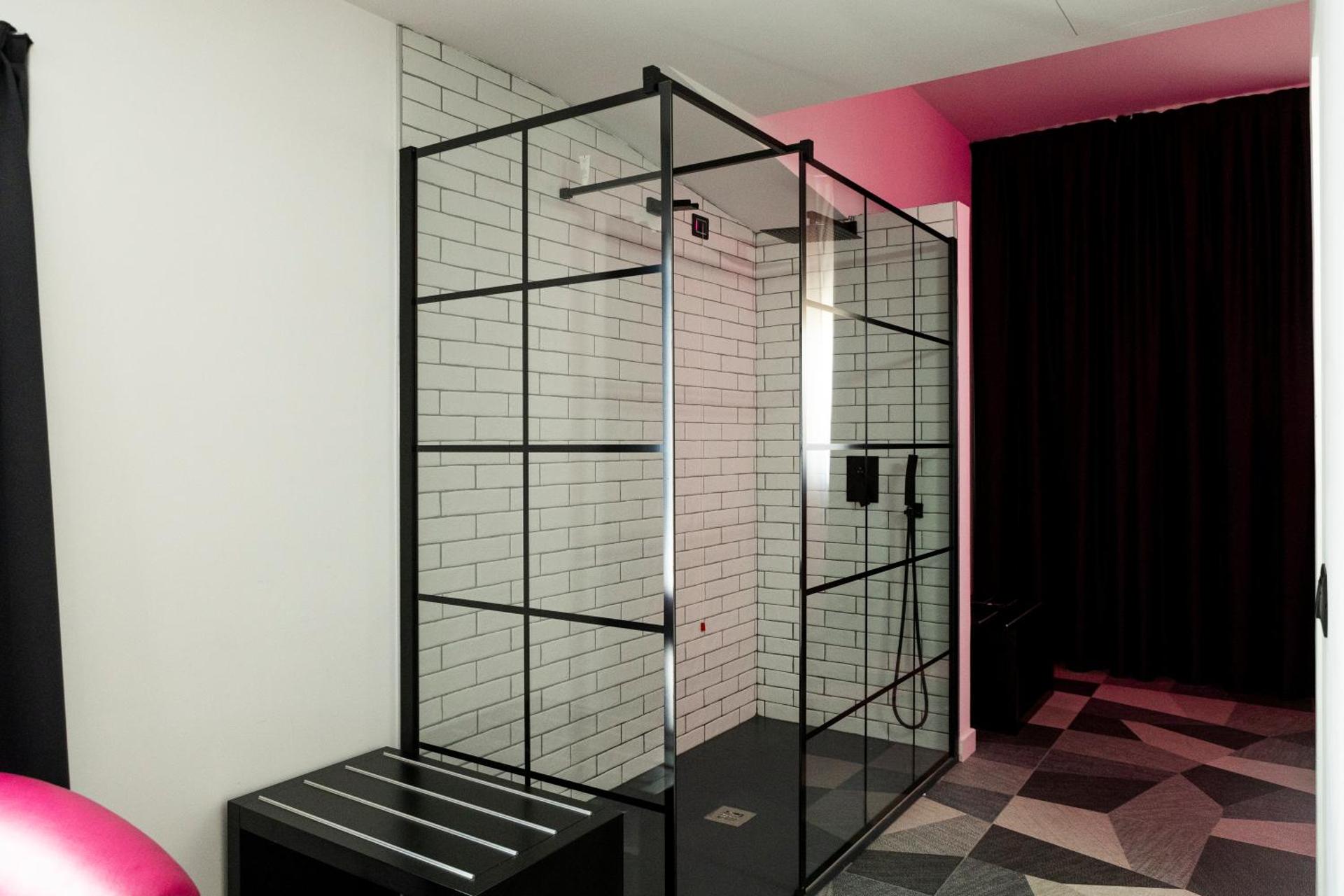 My Suite Hotel - Photo 90