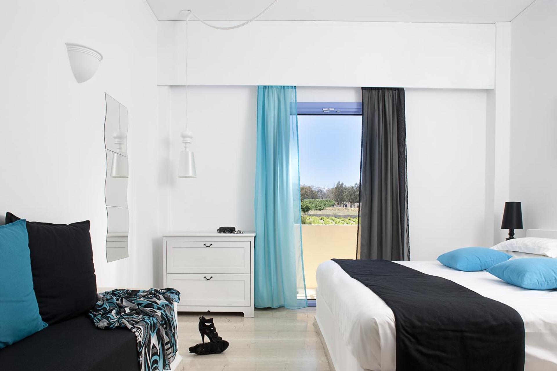 Acqua Vatos Santorini Hotel - Photo 19