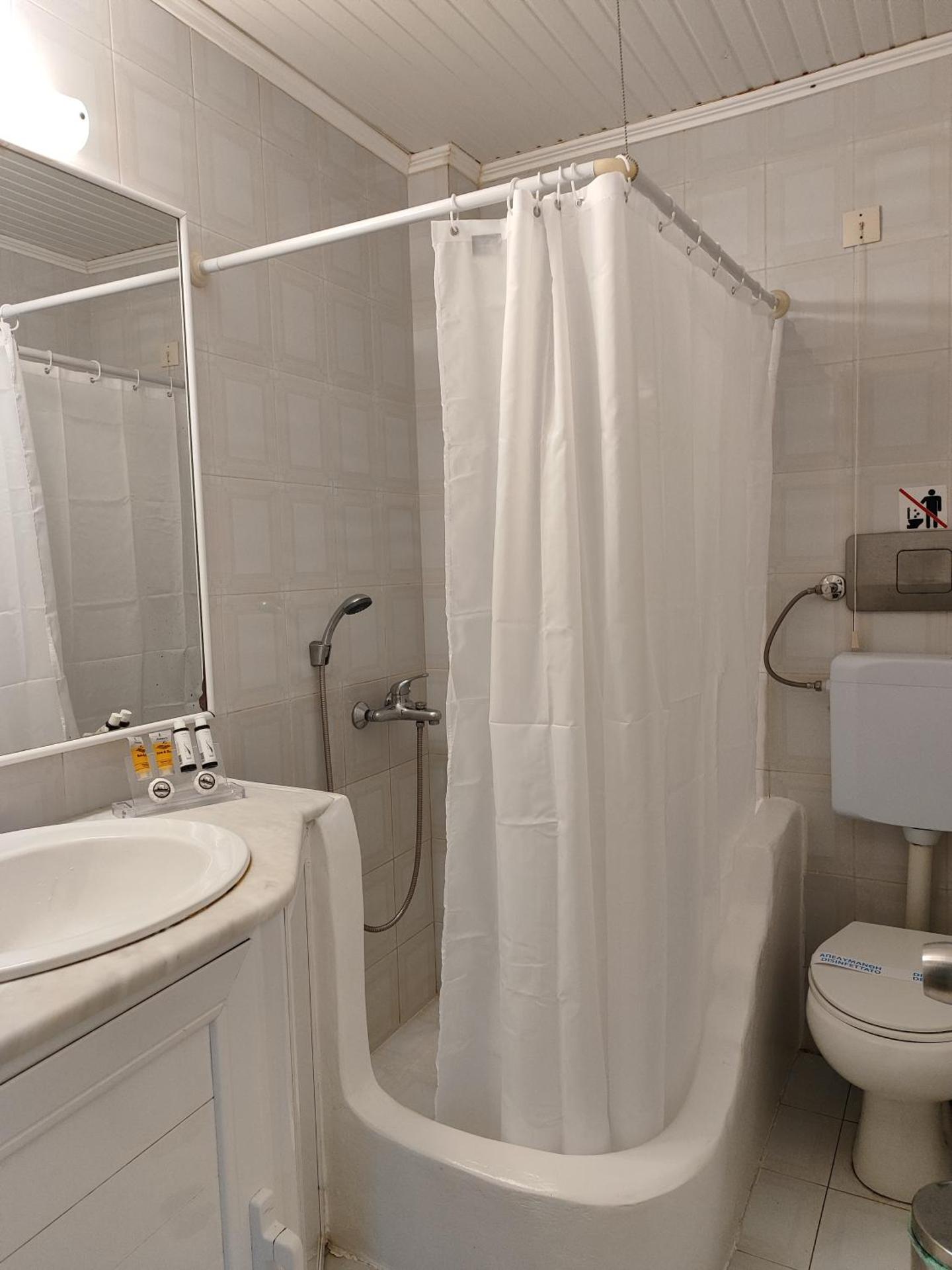 Sidra Hotel - Photo 59