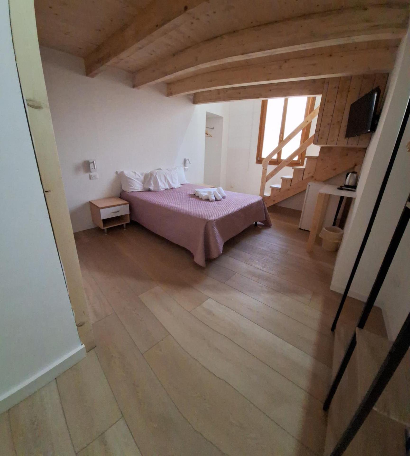 Duplex Quadruple Room