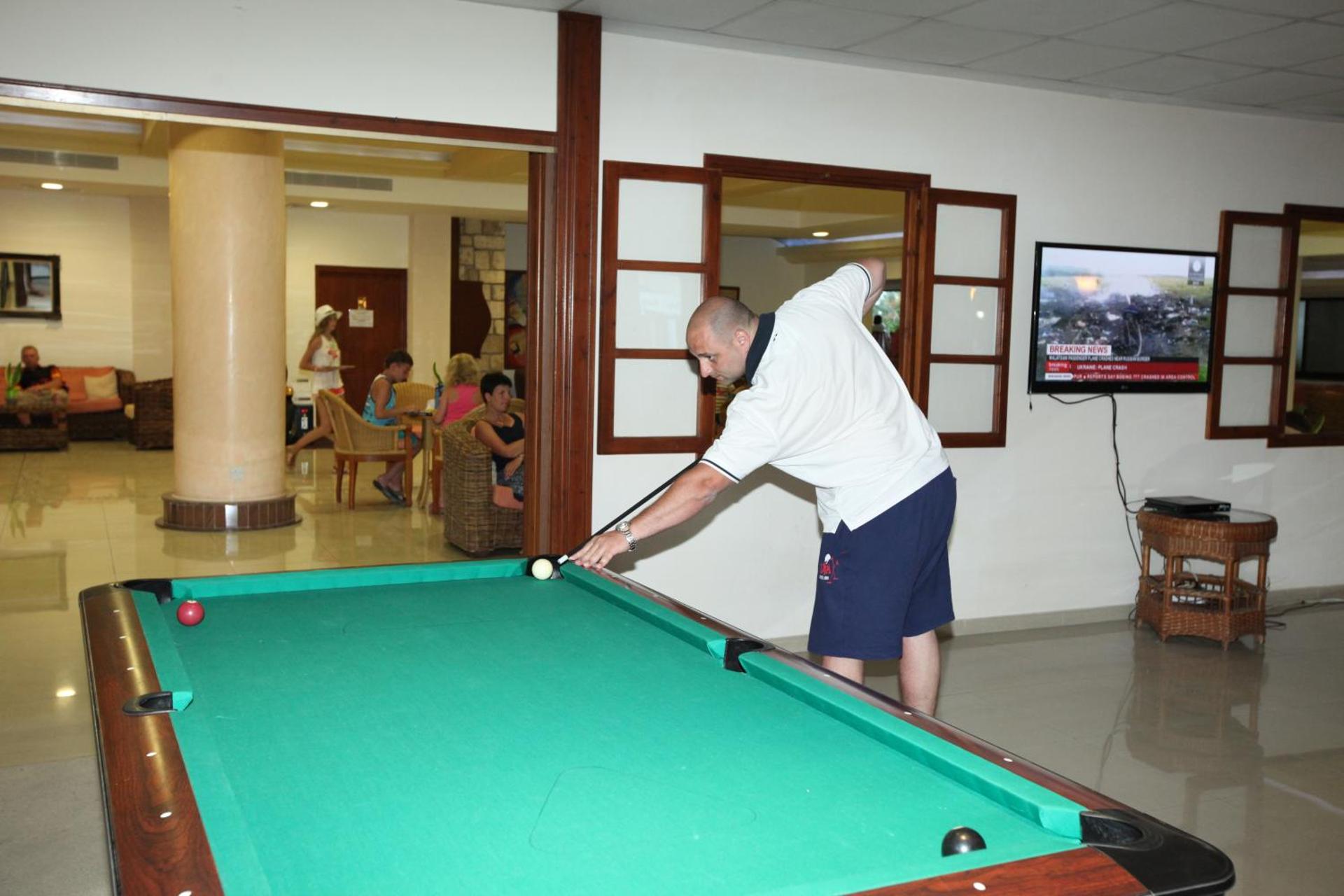 Veronica Hotel - Photo 26