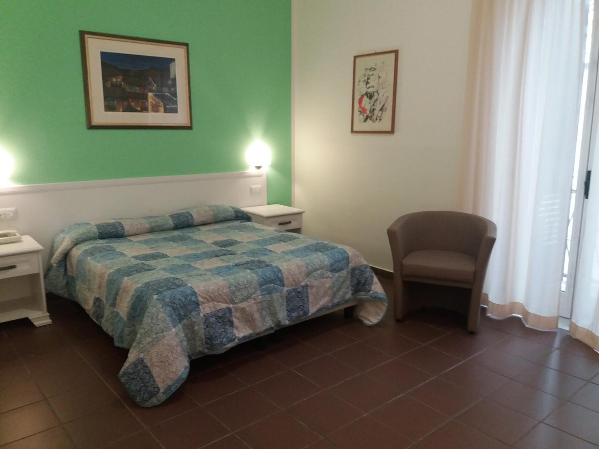 Hotel Costa - Photo 39