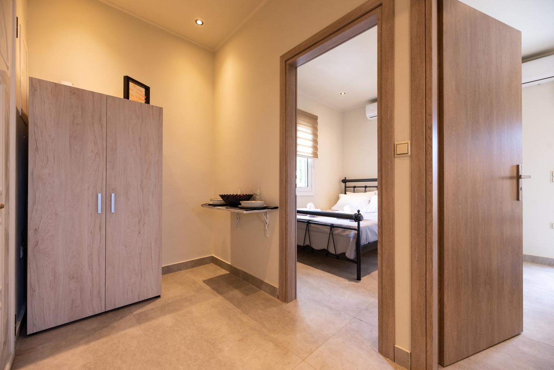 Demi's Apartments Near Athen's Airport - Photo 5