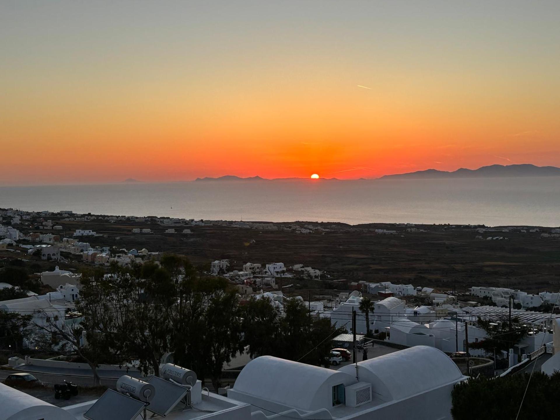 Sunset Paradise Oia - Photo 80