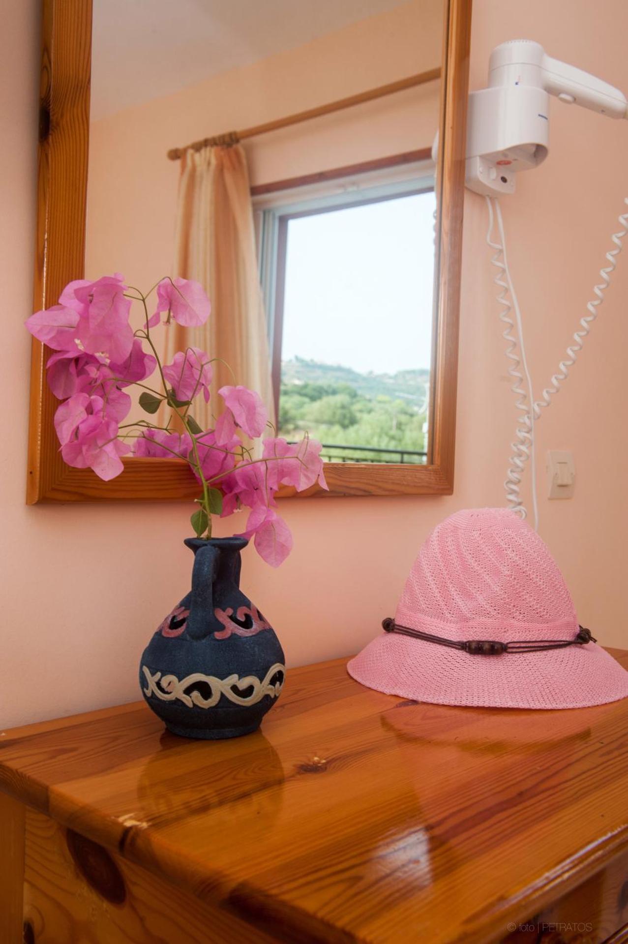 Paradise Studios - Photo 61