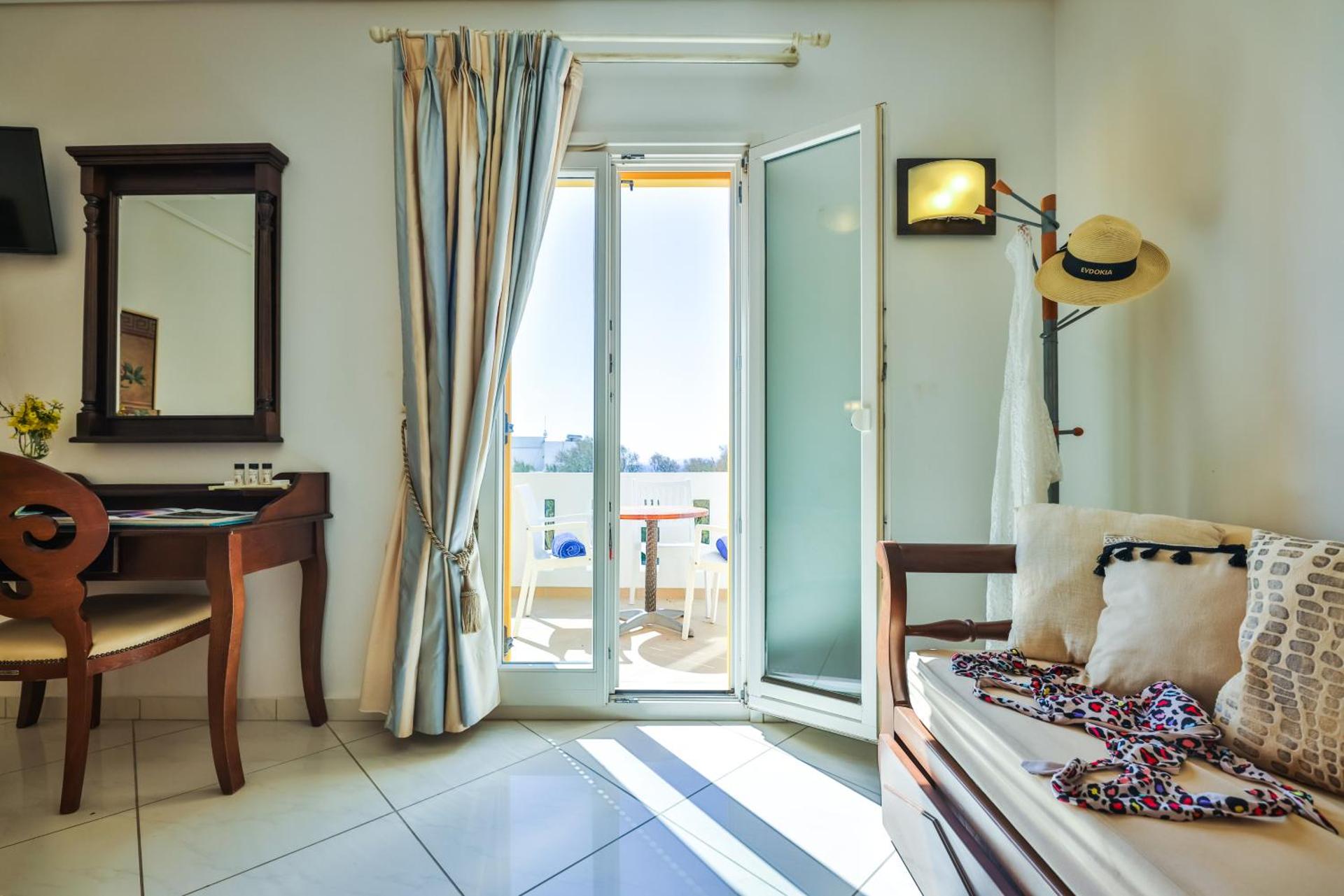 Aegean Palace - Photo 11