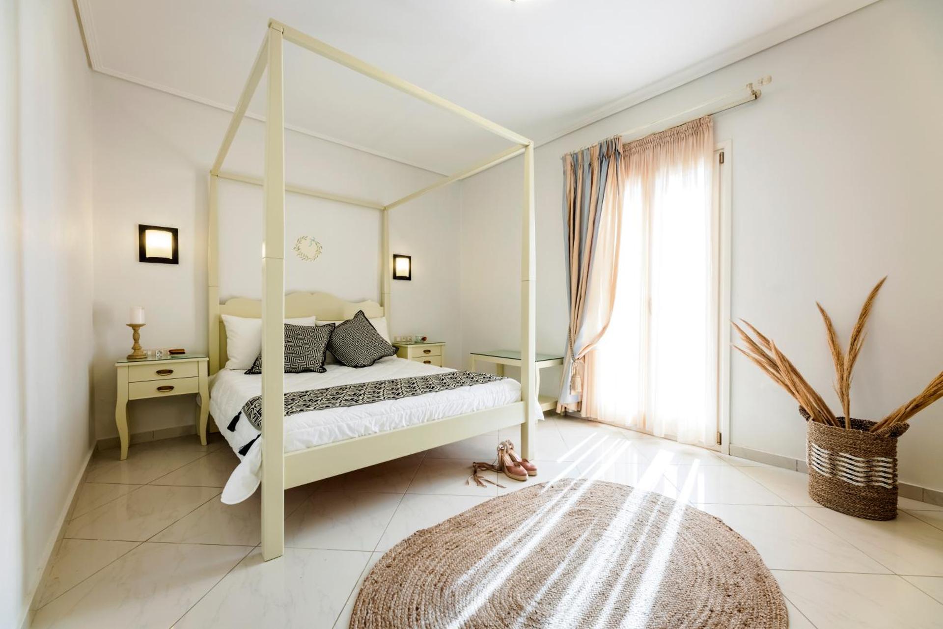 Aegean Palace - Photo 2