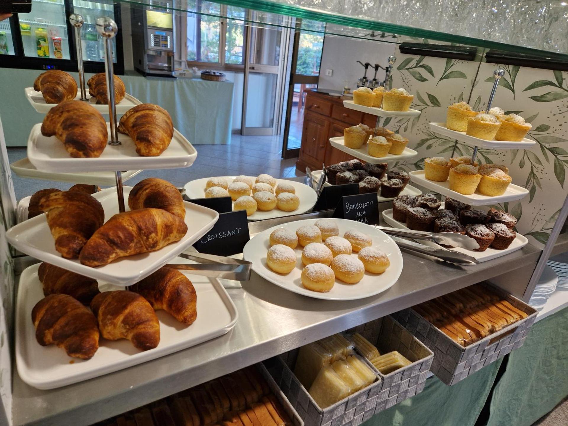 Hotel Mistral - Photo 6