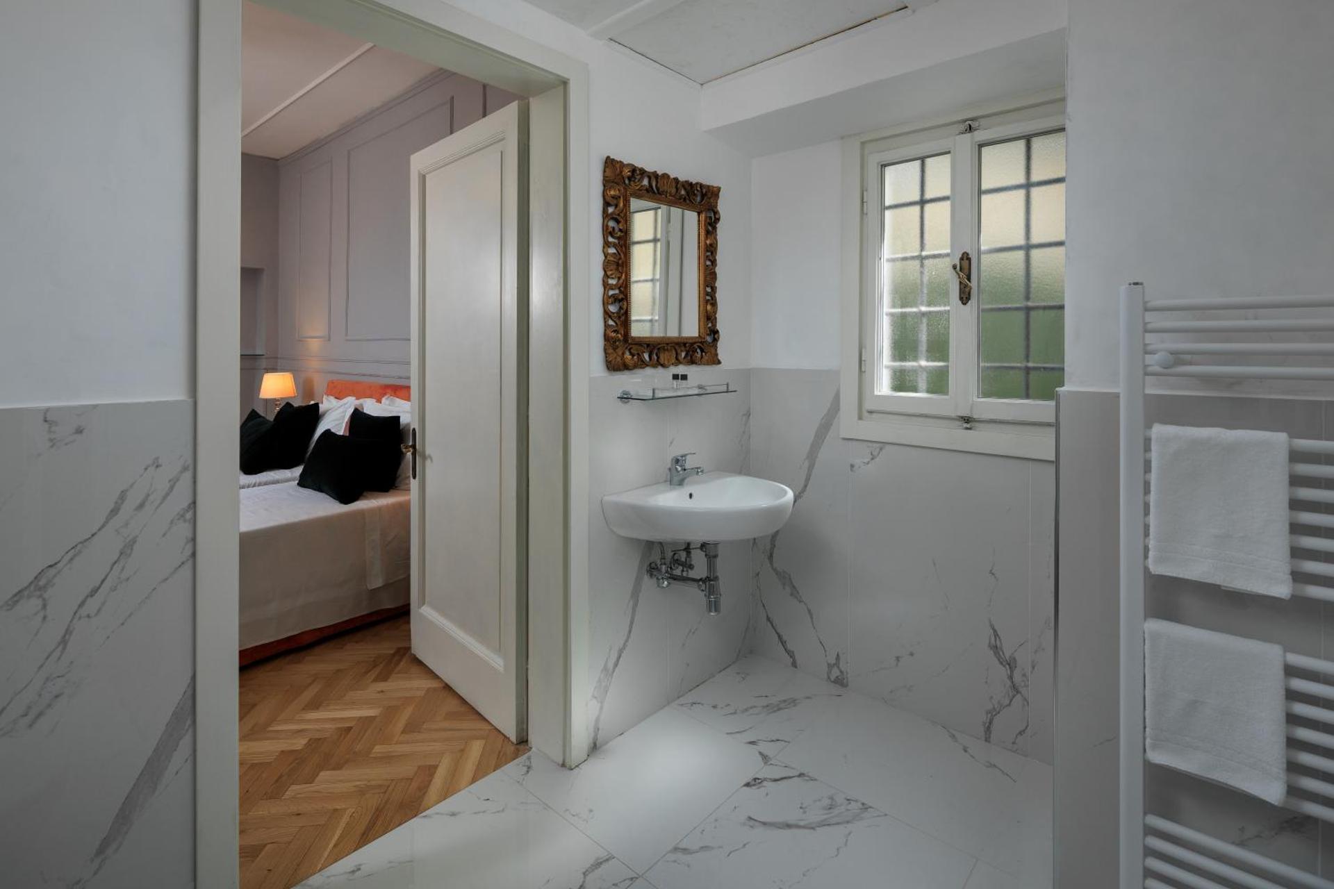Hotel Villa Carlotta - Photo 20