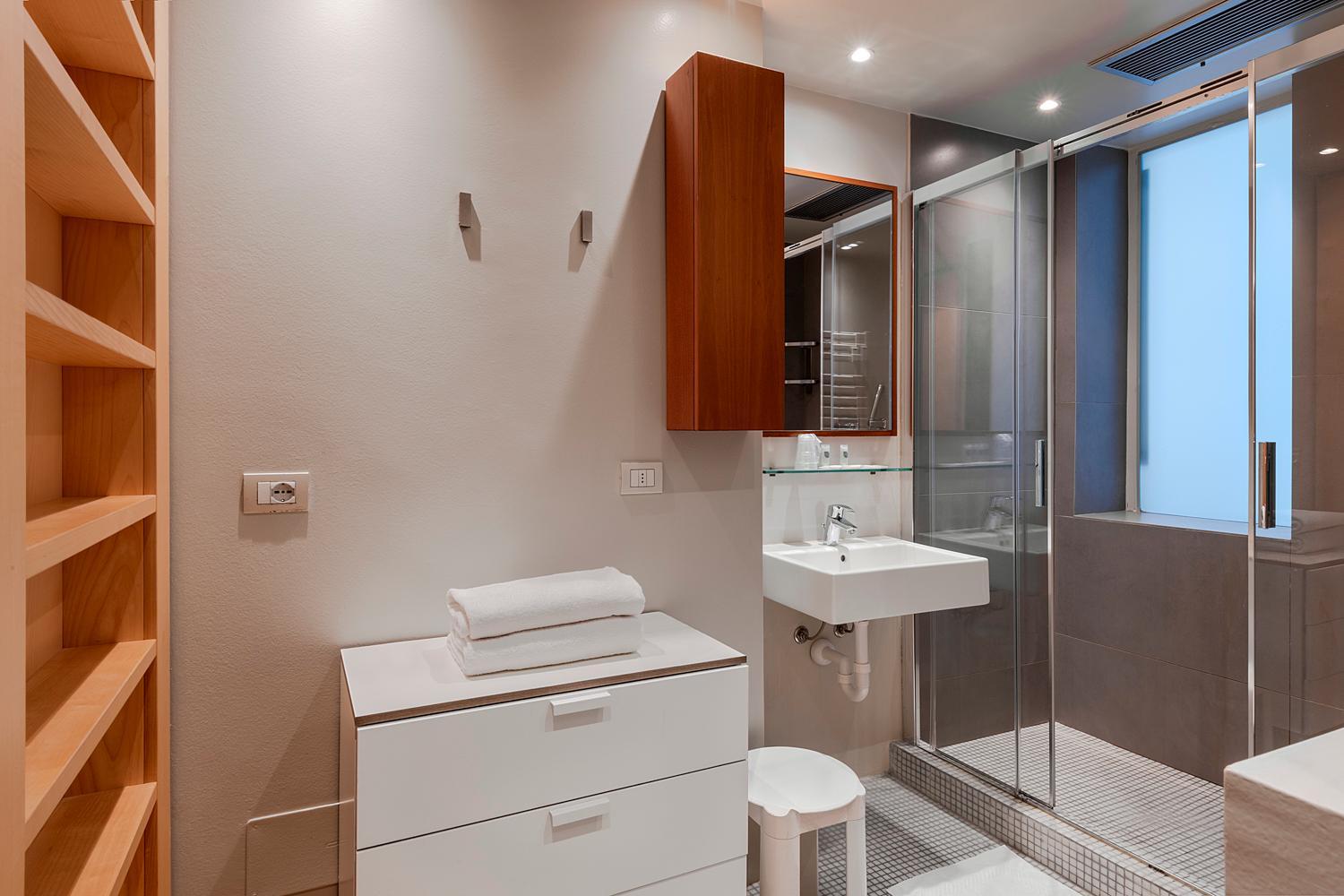 Hotel Verona - Photo 50