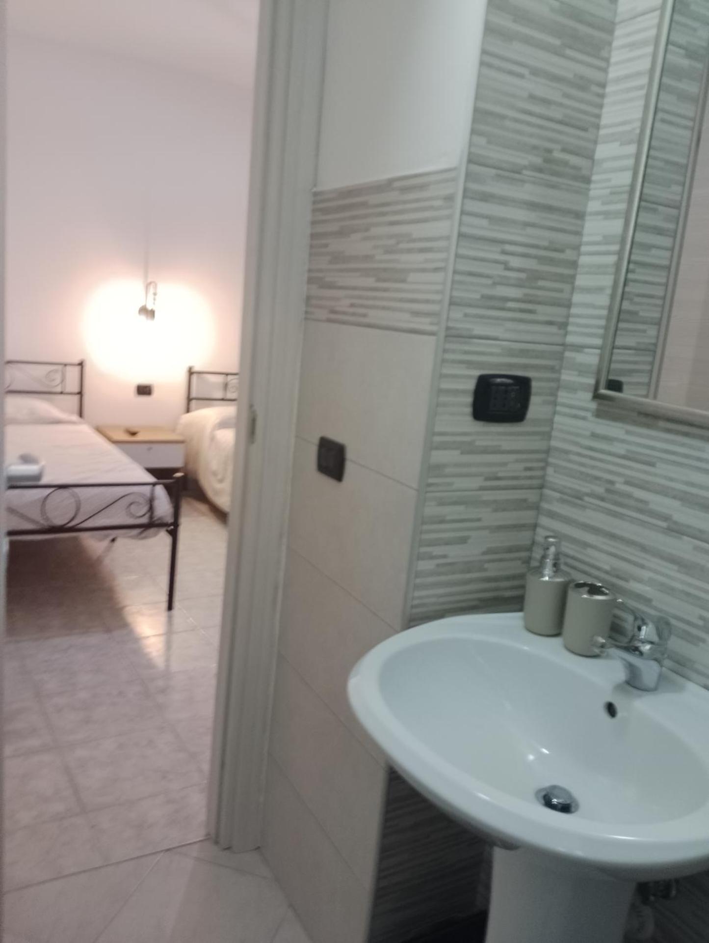 Giallo Sole - Photo 33