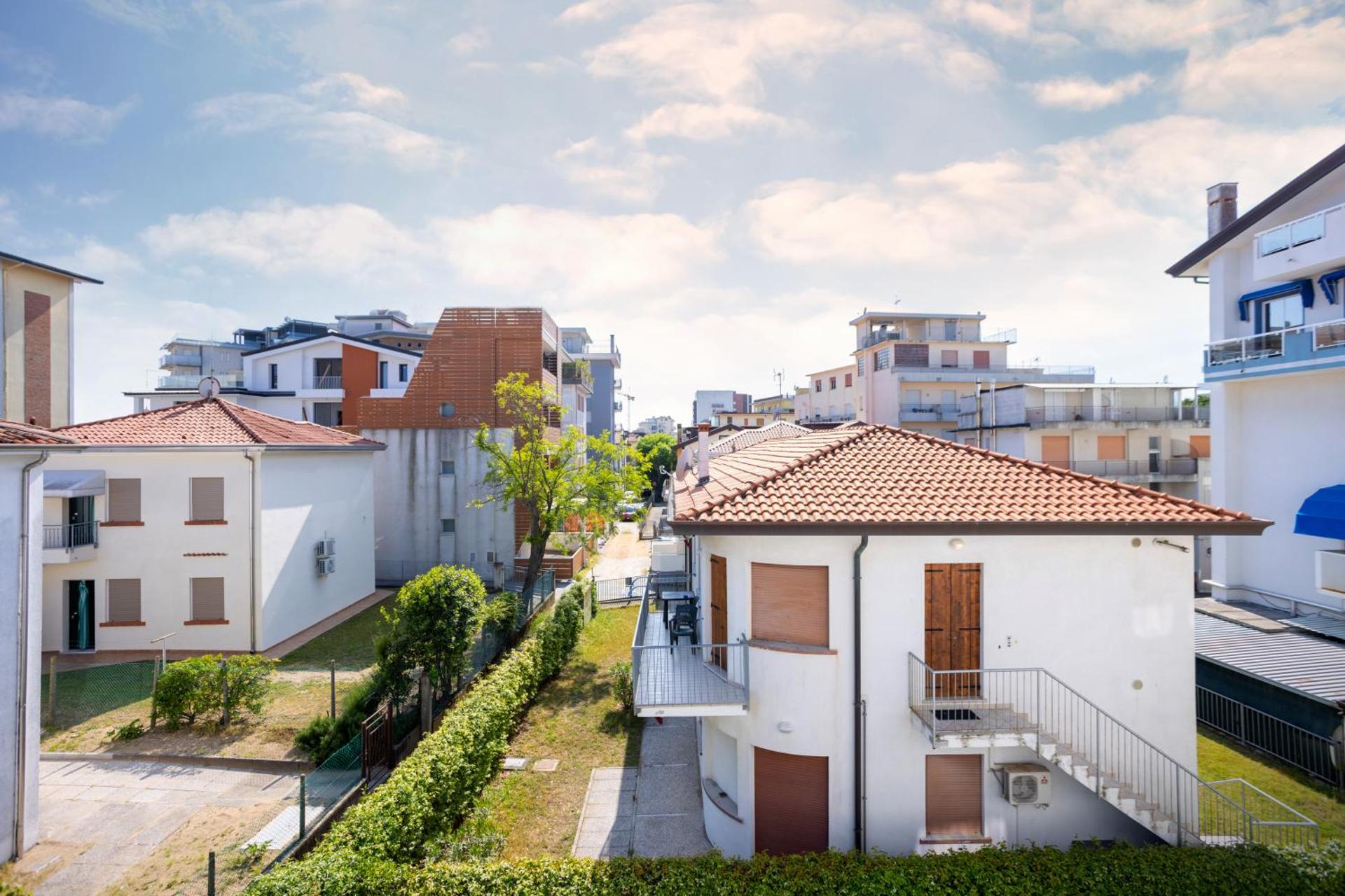 Hotel Diana - Photo 21