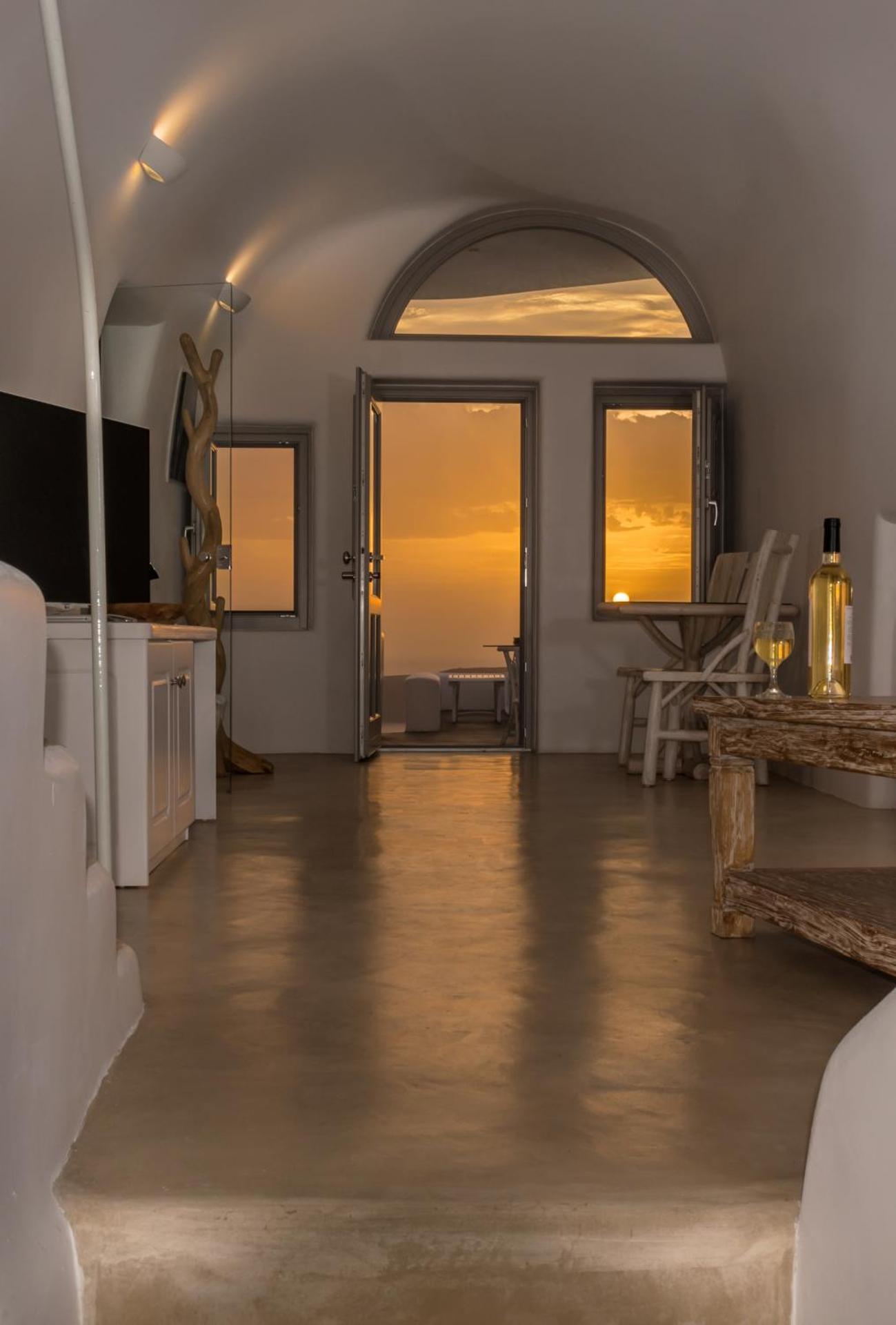 Iliovasilema Suites - Photo 57