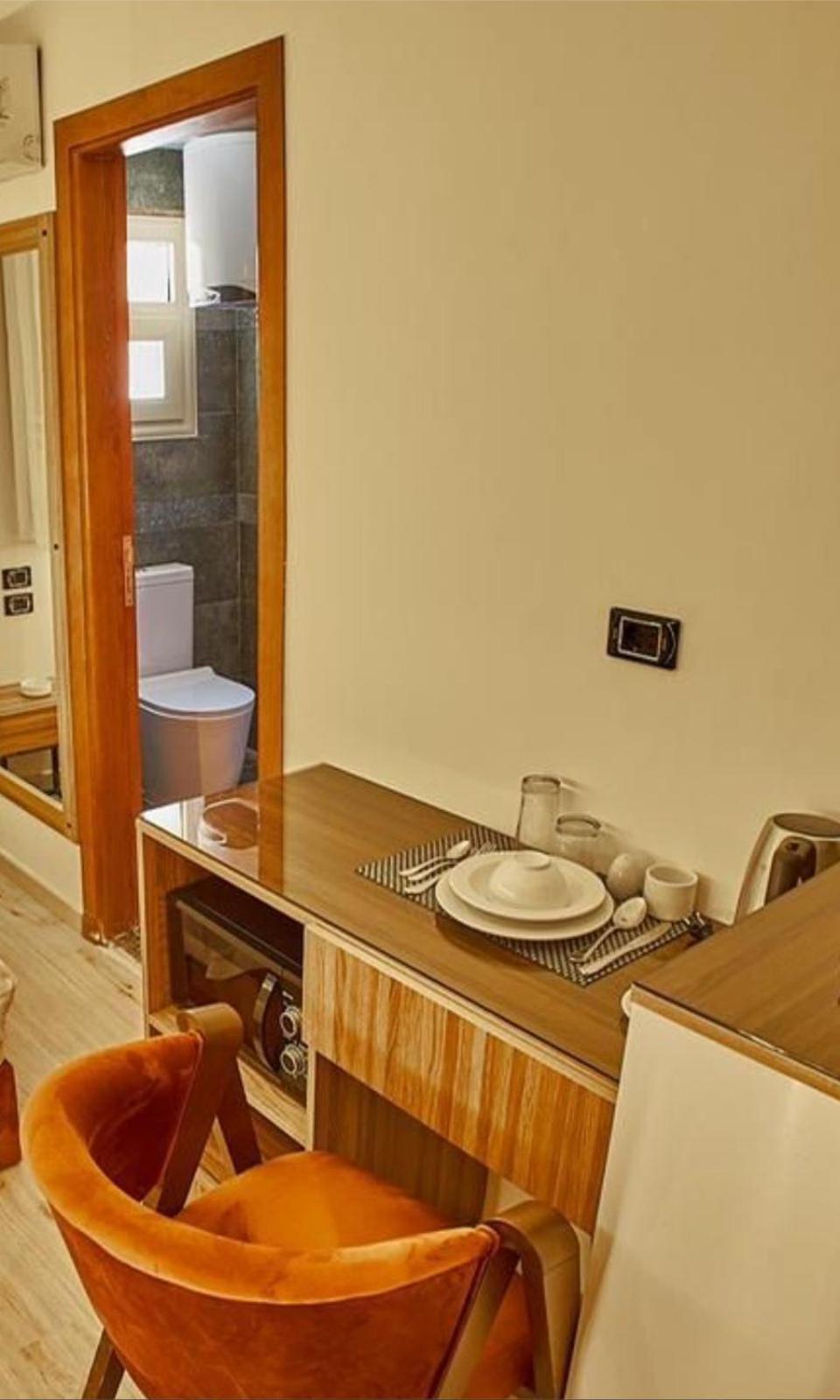 Elite Boutique Hotel - Photo 15