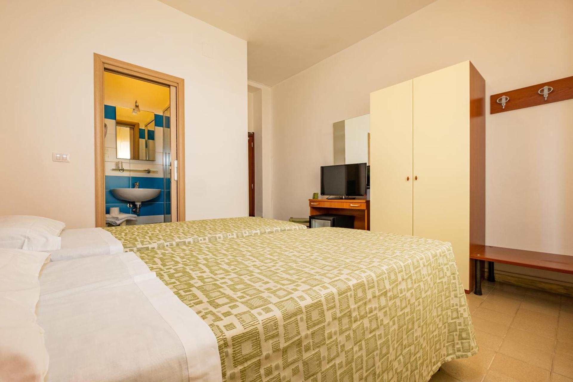Hotel Il Gabbiano - Photo 53