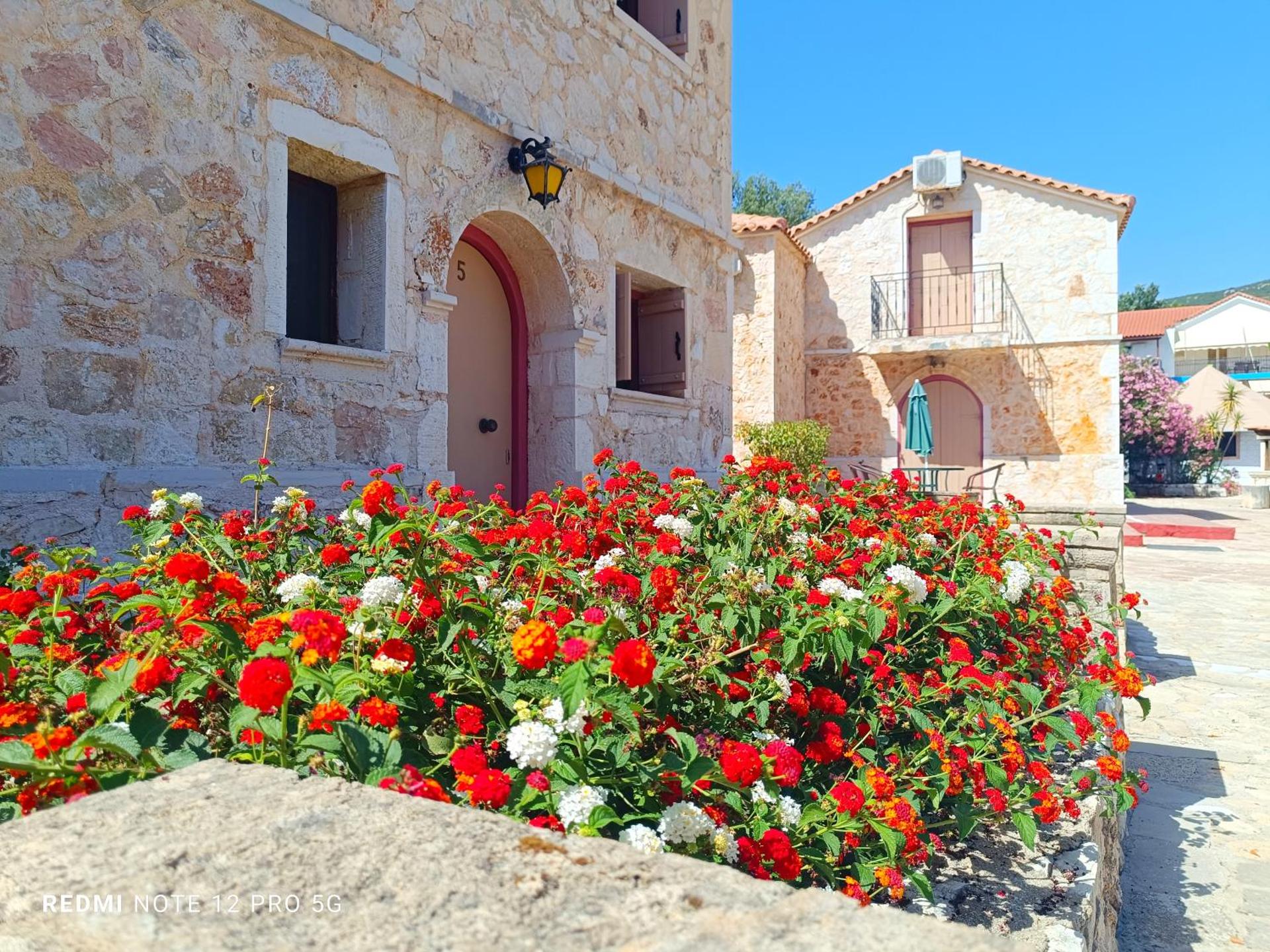 Spasmata Village Stone Maisonette only adults - Photo 54