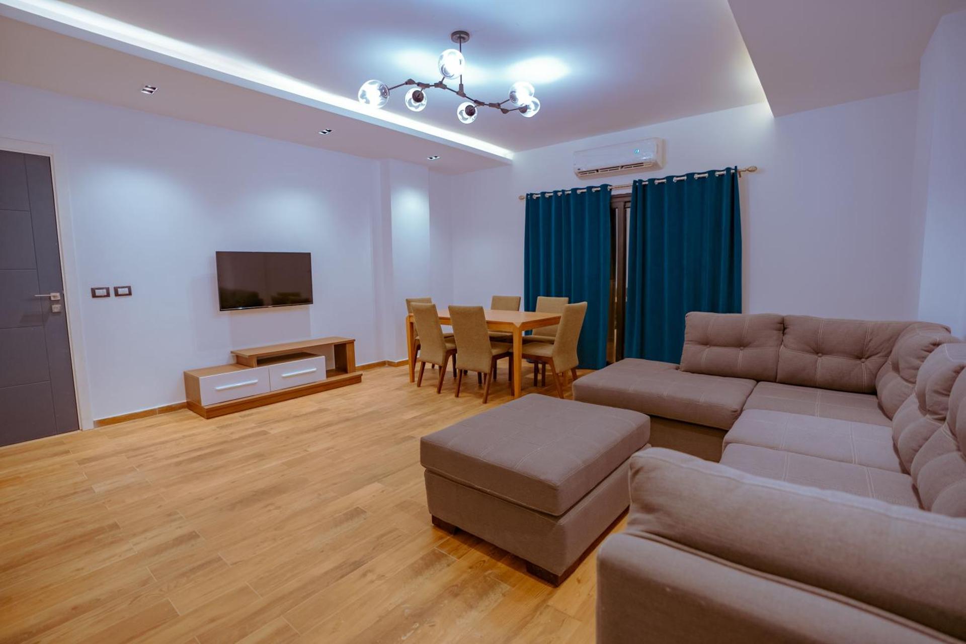 Travelholic New Cairo Residence - Photo 11