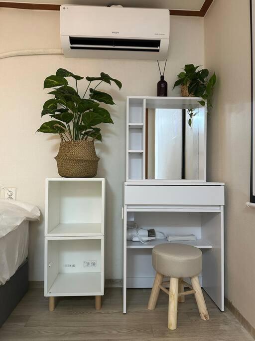 Spring of Donggyo - Photo 5