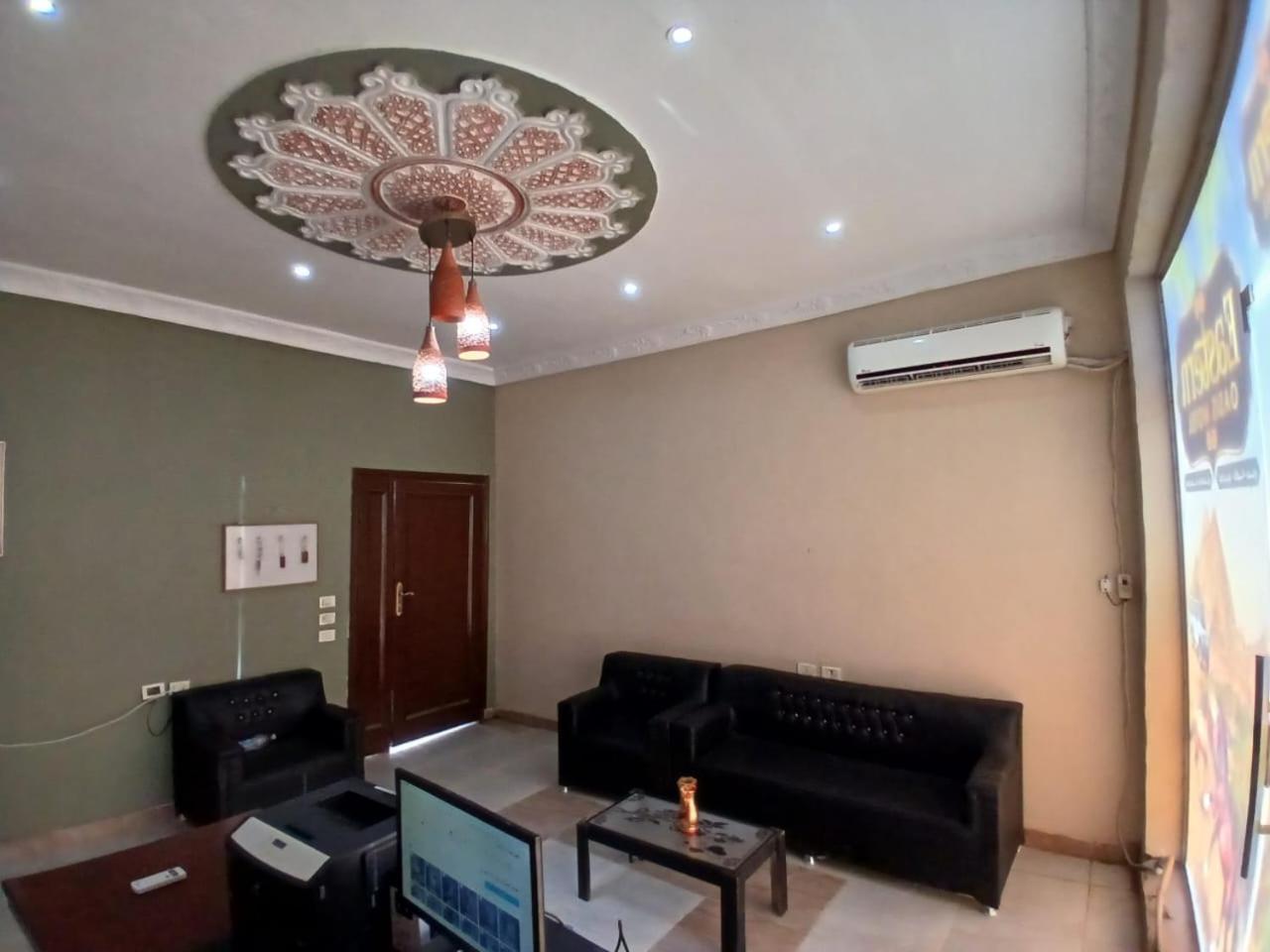 Eastern Oasis Motel & Horse Farm - Photo 5