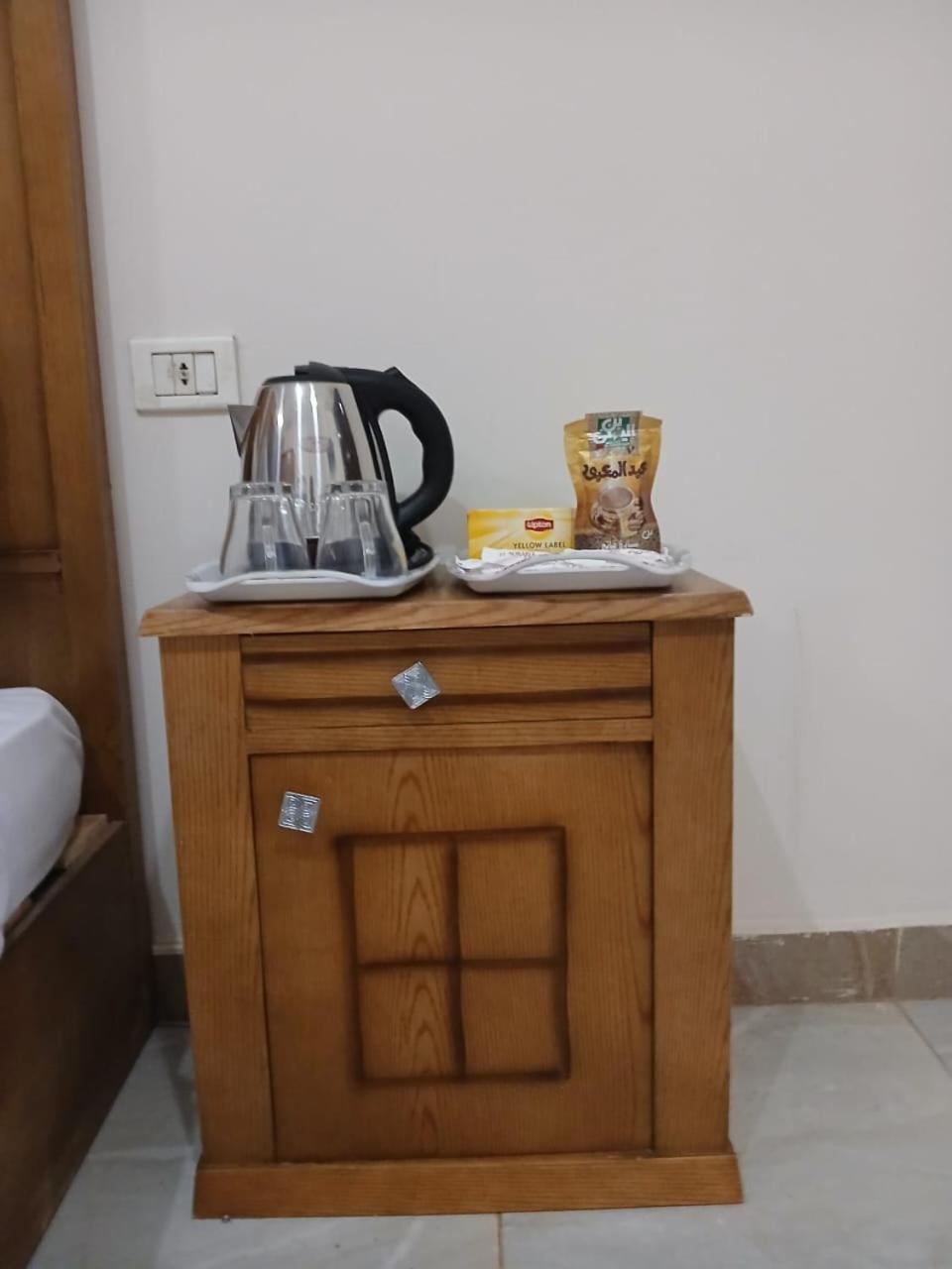 Eastern Oasis Motel & Horse Farm - Photo 10