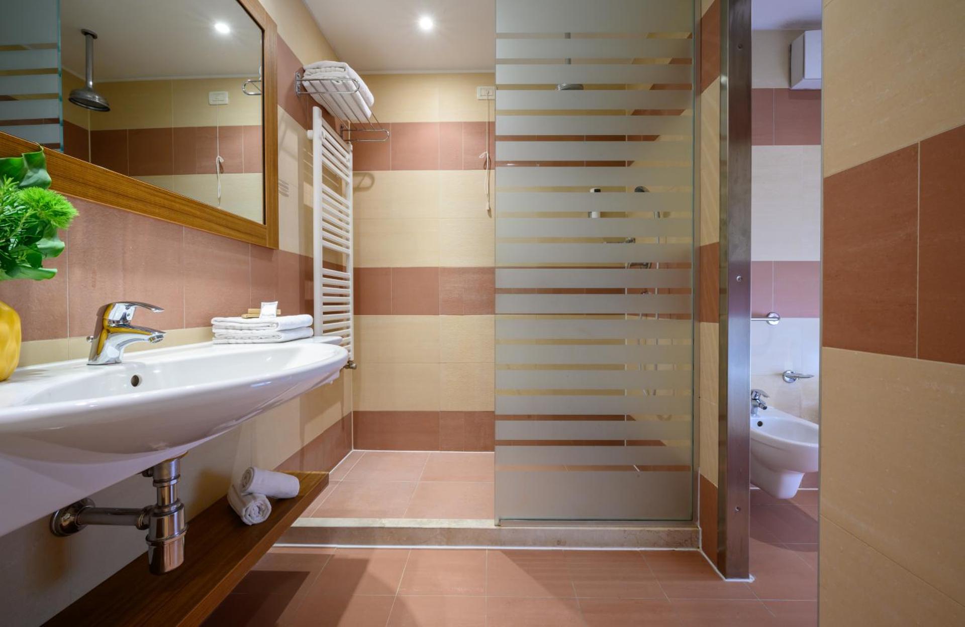 Leonardo Hotel Lago di Garda - Wellness and Spa - Photo 38