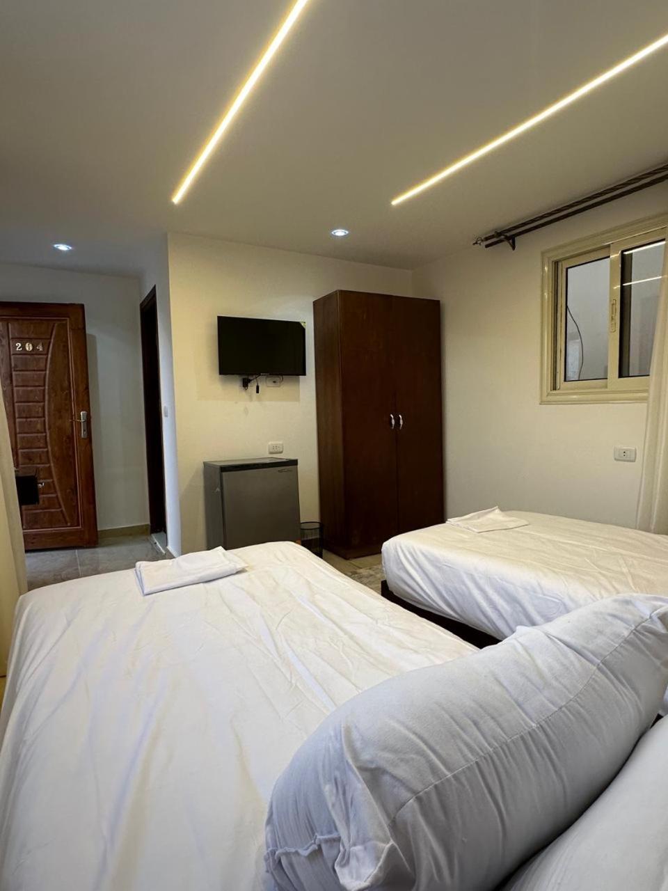 Great Sun Pyramids Inn - Photo 73