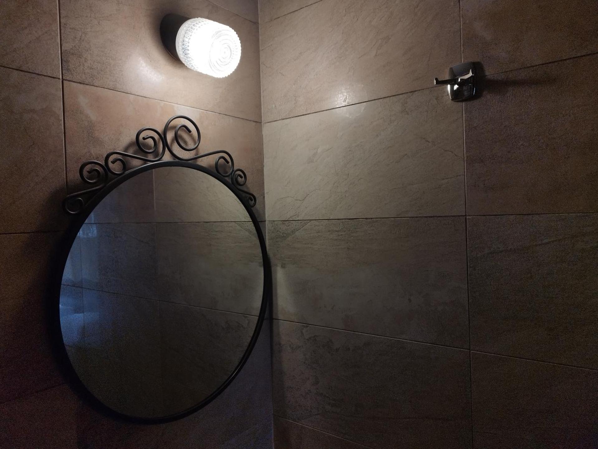 Alexandria Hotel - Photo 11