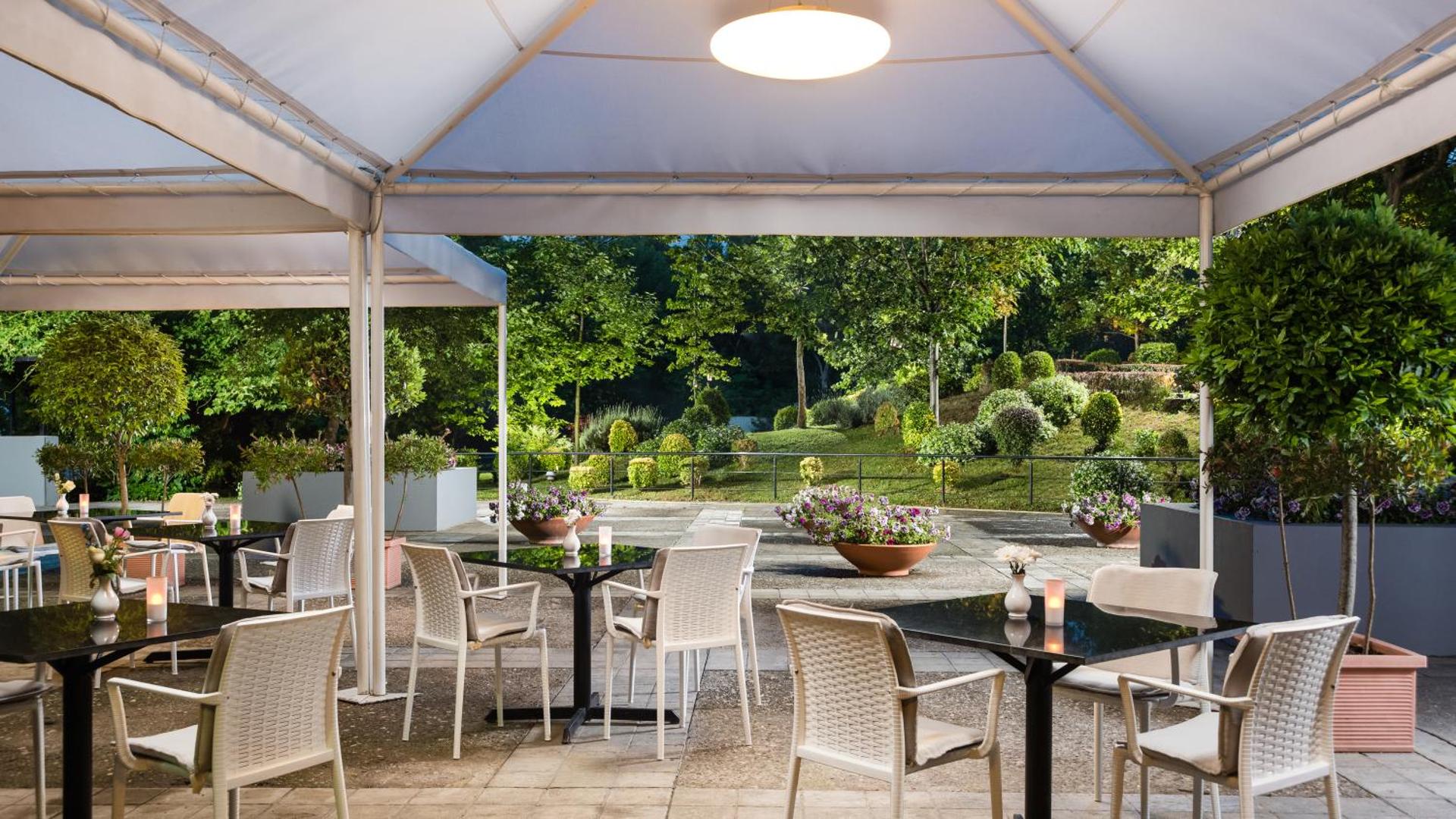 Mak Albania Hotel - Photo 64