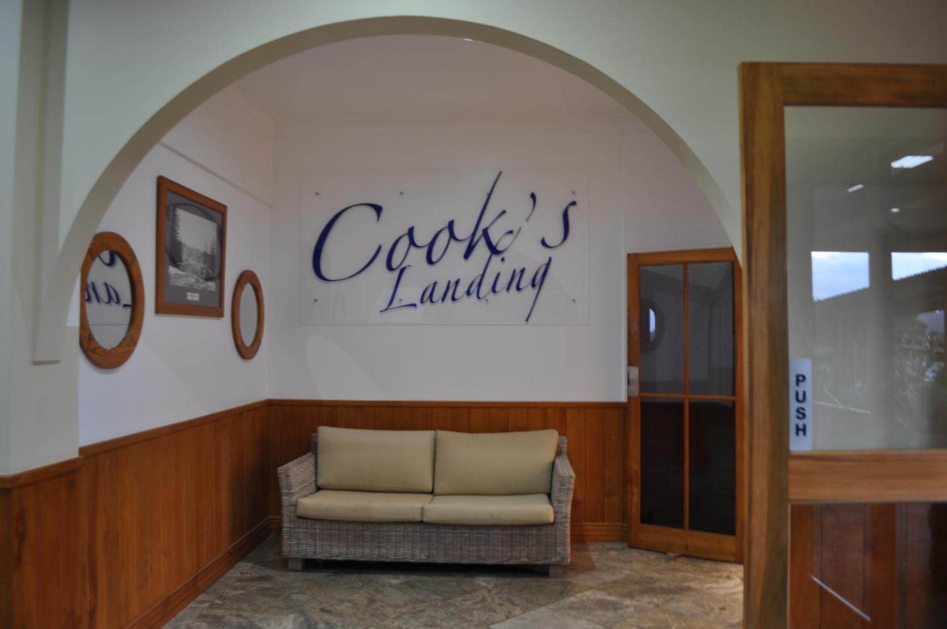 South Pacific Resort Hotel - Photo 2