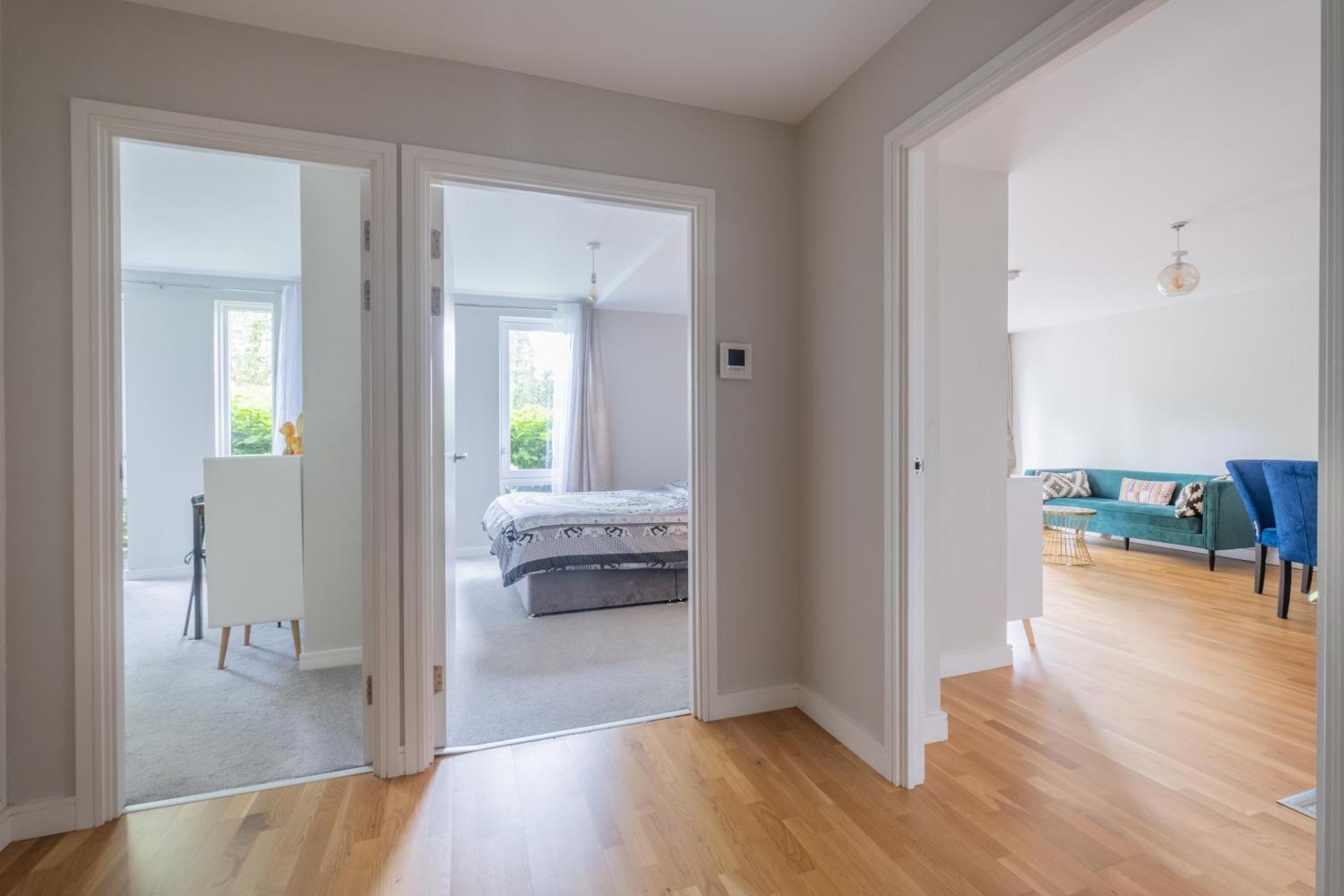 Brand New London Flat with Car Park - Photo 22